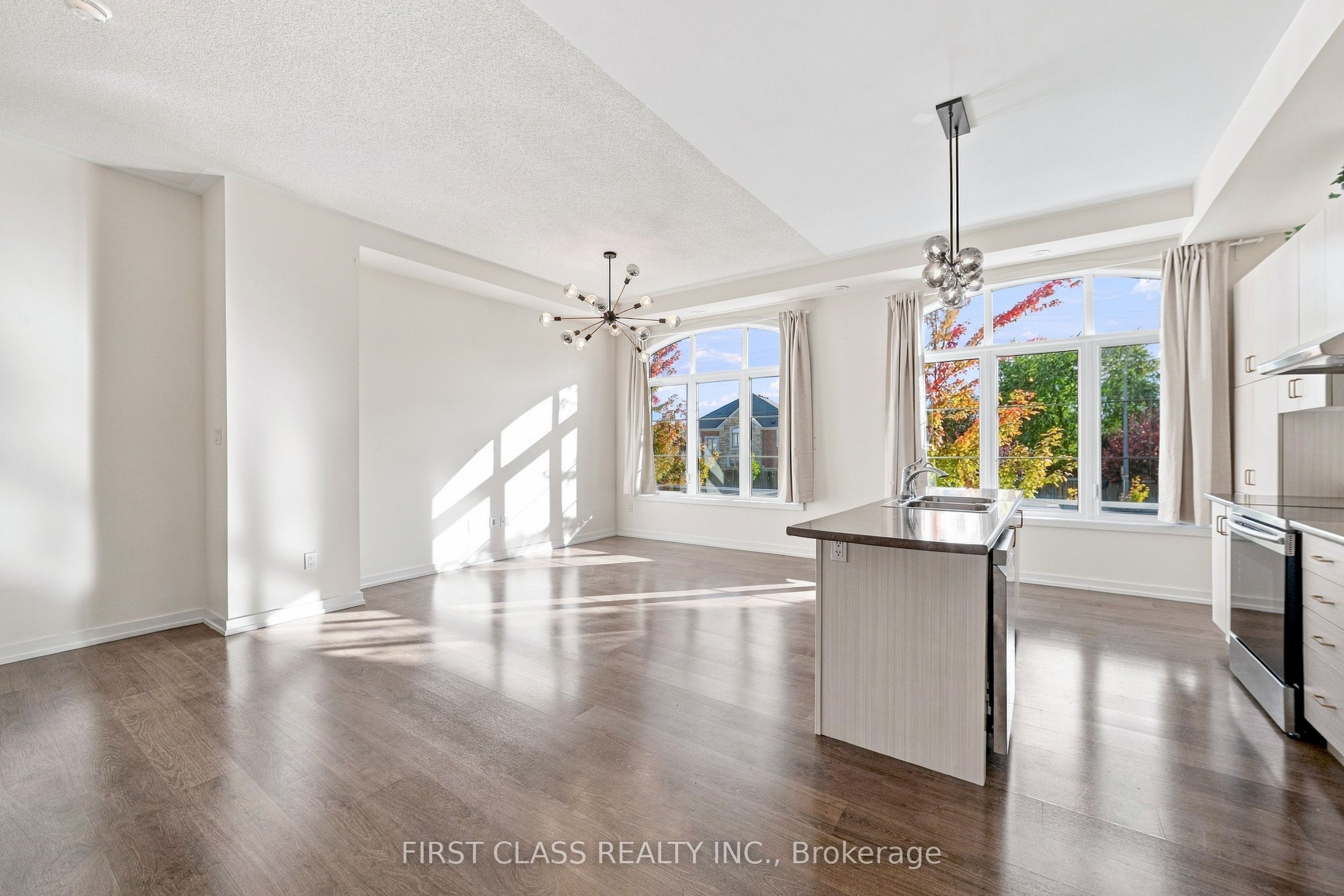 12584 Ninth Line Property Photo 12