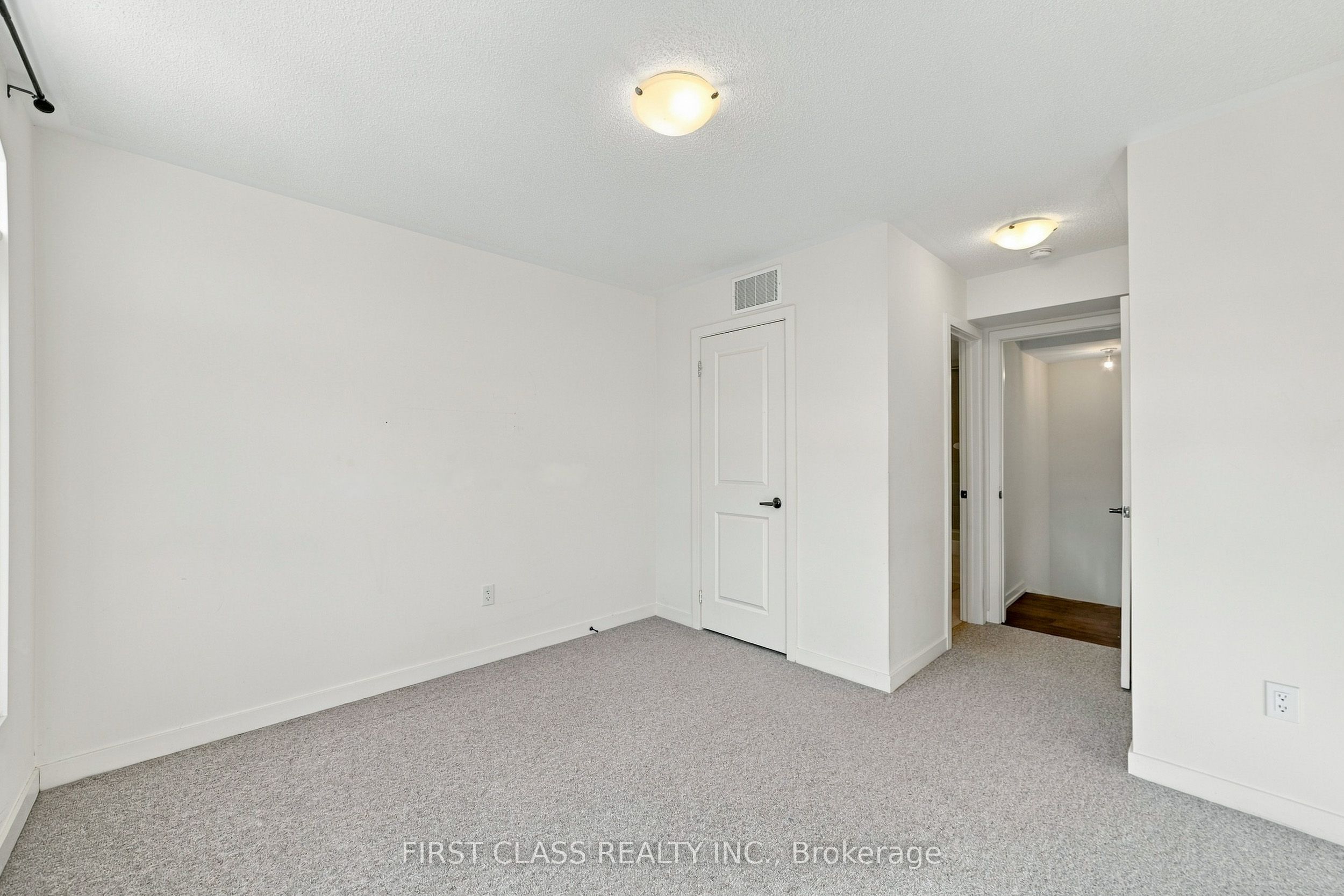 12584 Ninth Line Property Photo 23