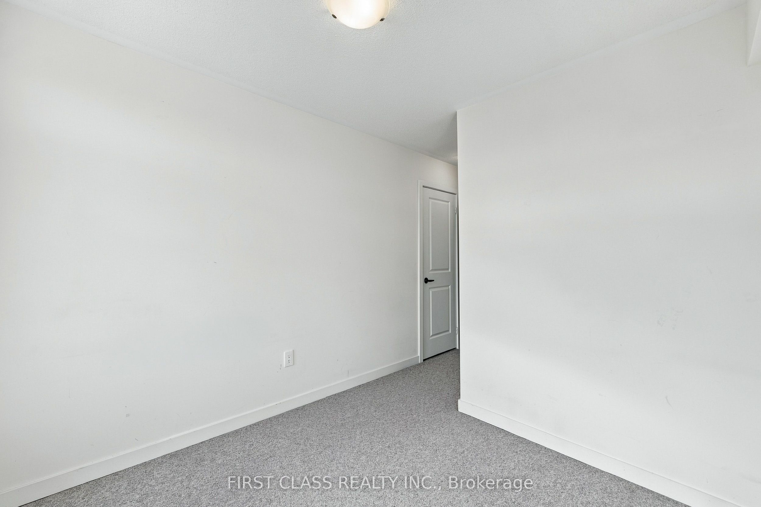 12584 Ninth Line Property Photo 24
