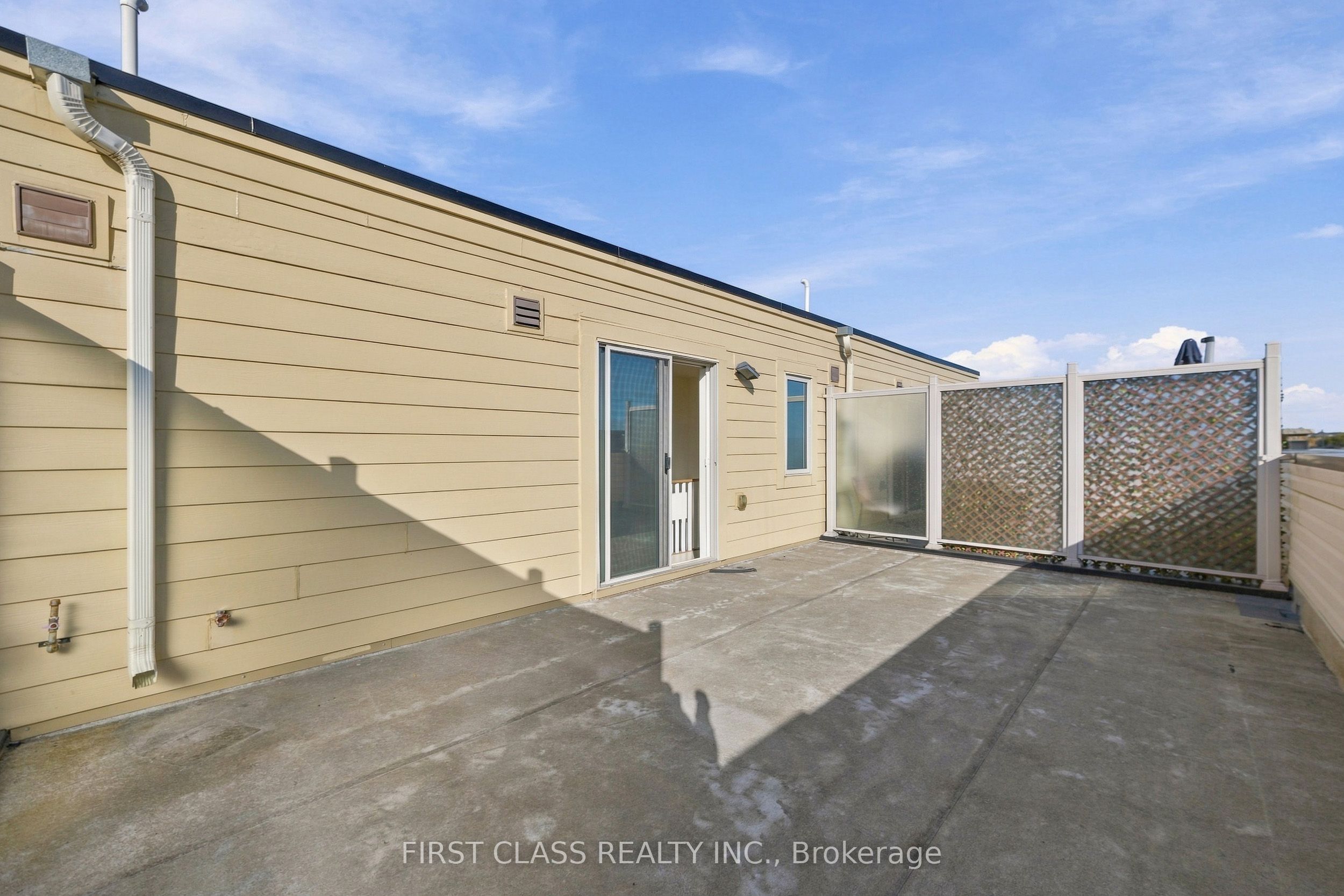 12584 Ninth Line Property Photo 28