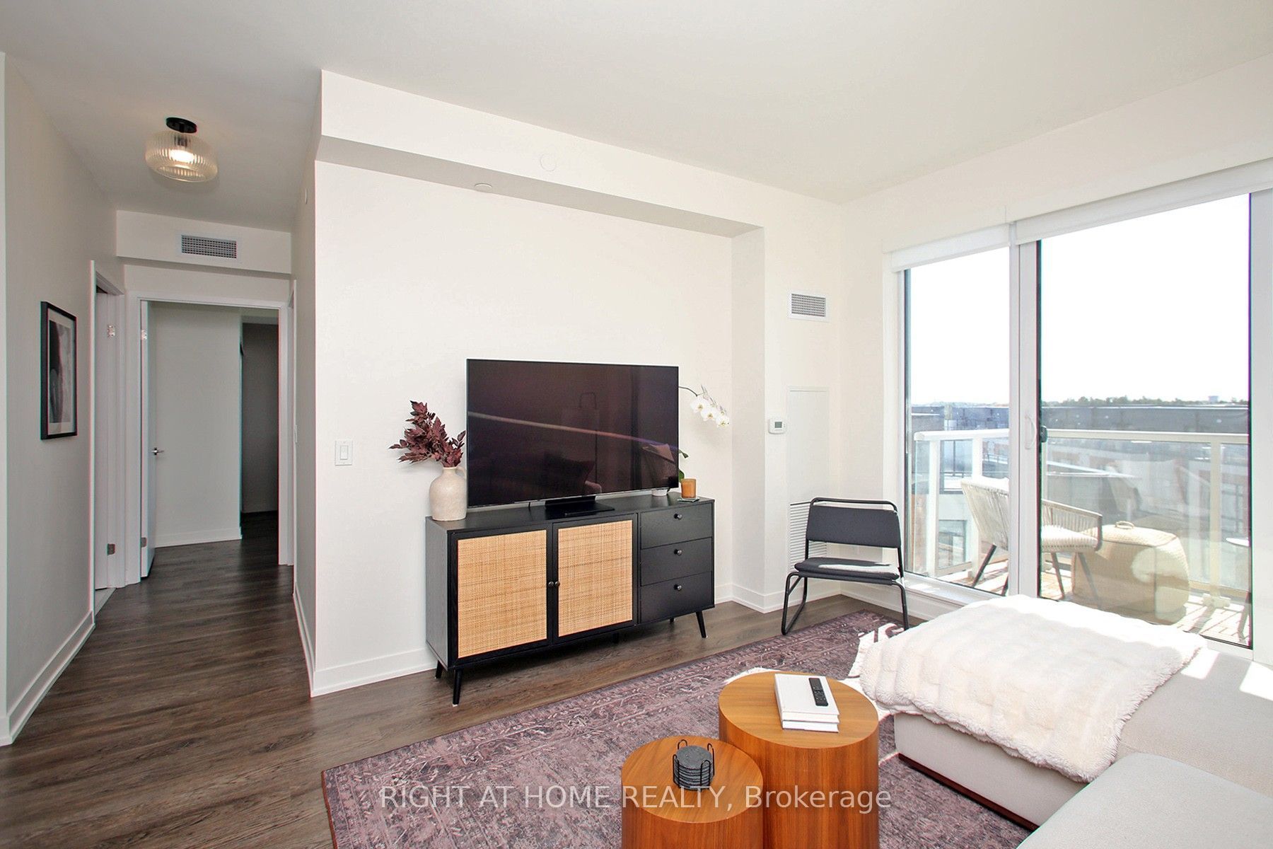6 David Eyer Road 513 Property Photo 9