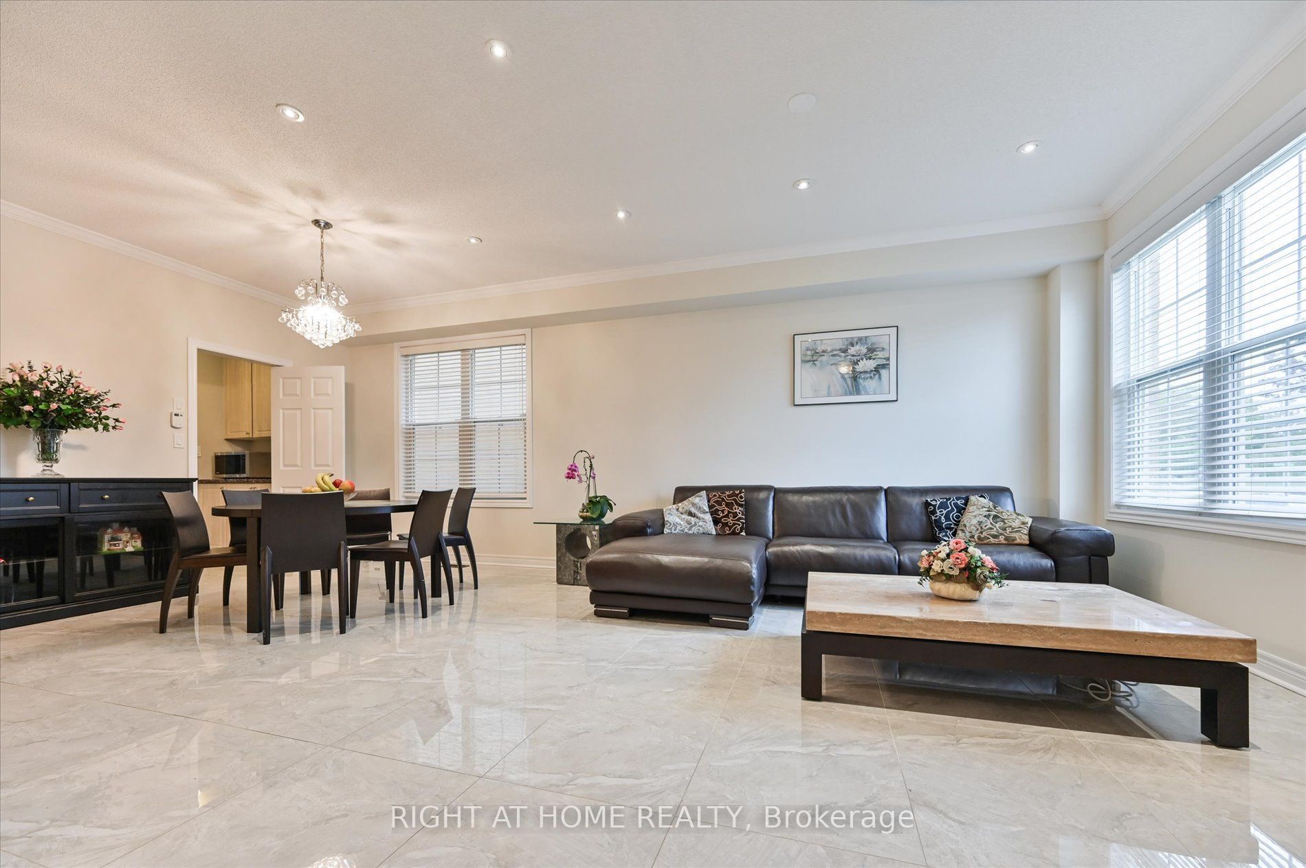 10490 Victoria Square Boulevard Property Photo 3