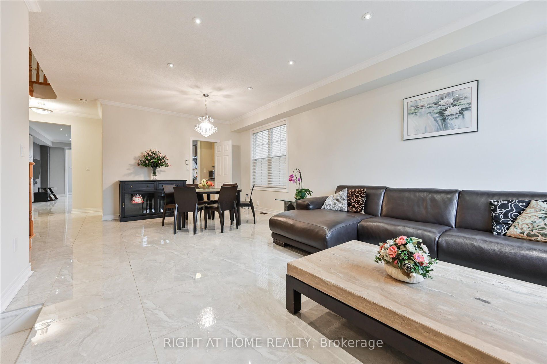 10490 Victoria Square Boulevard Property Photo 4