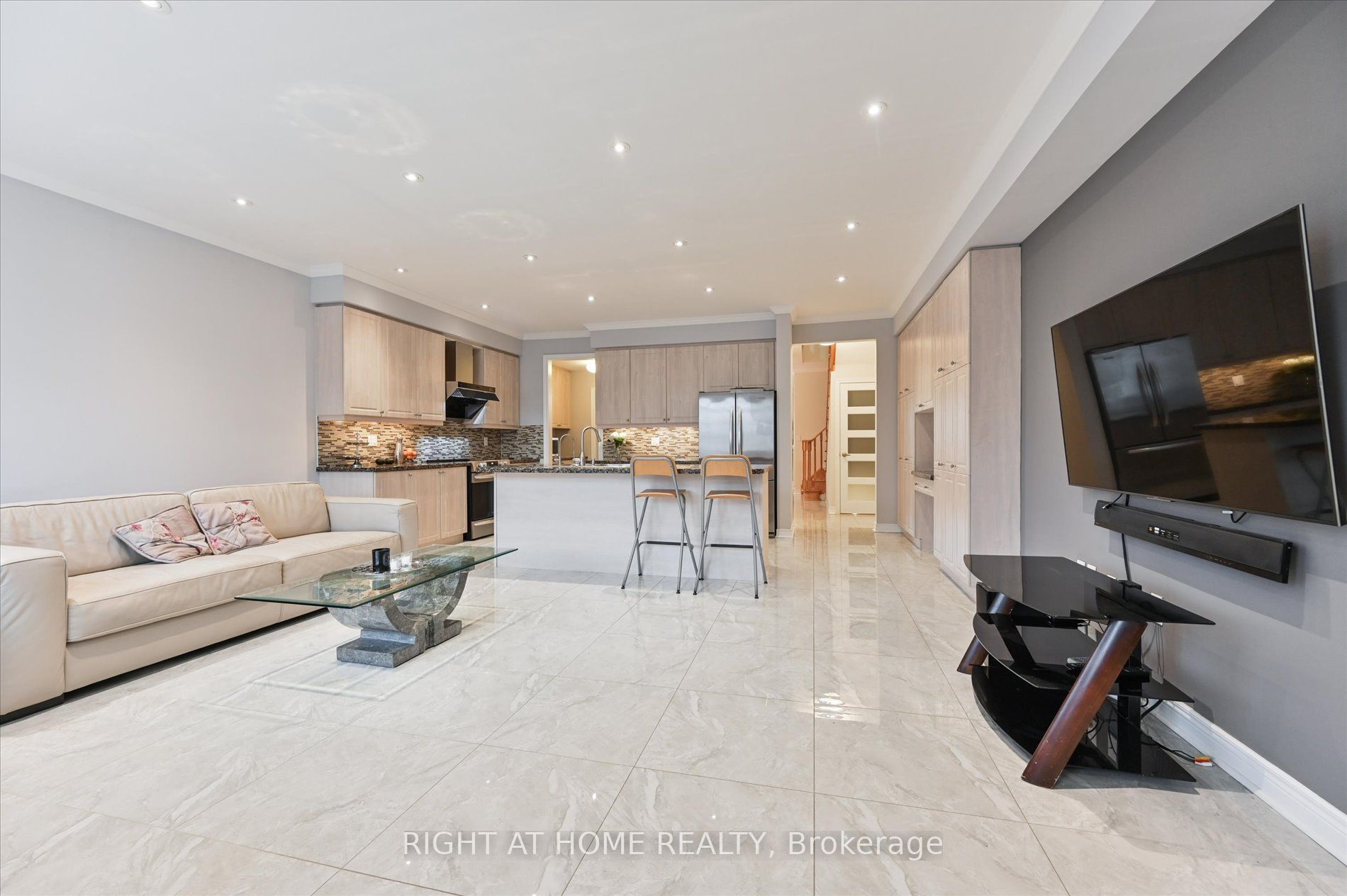 10490 Victoria Square Boulevard Property Photo 10