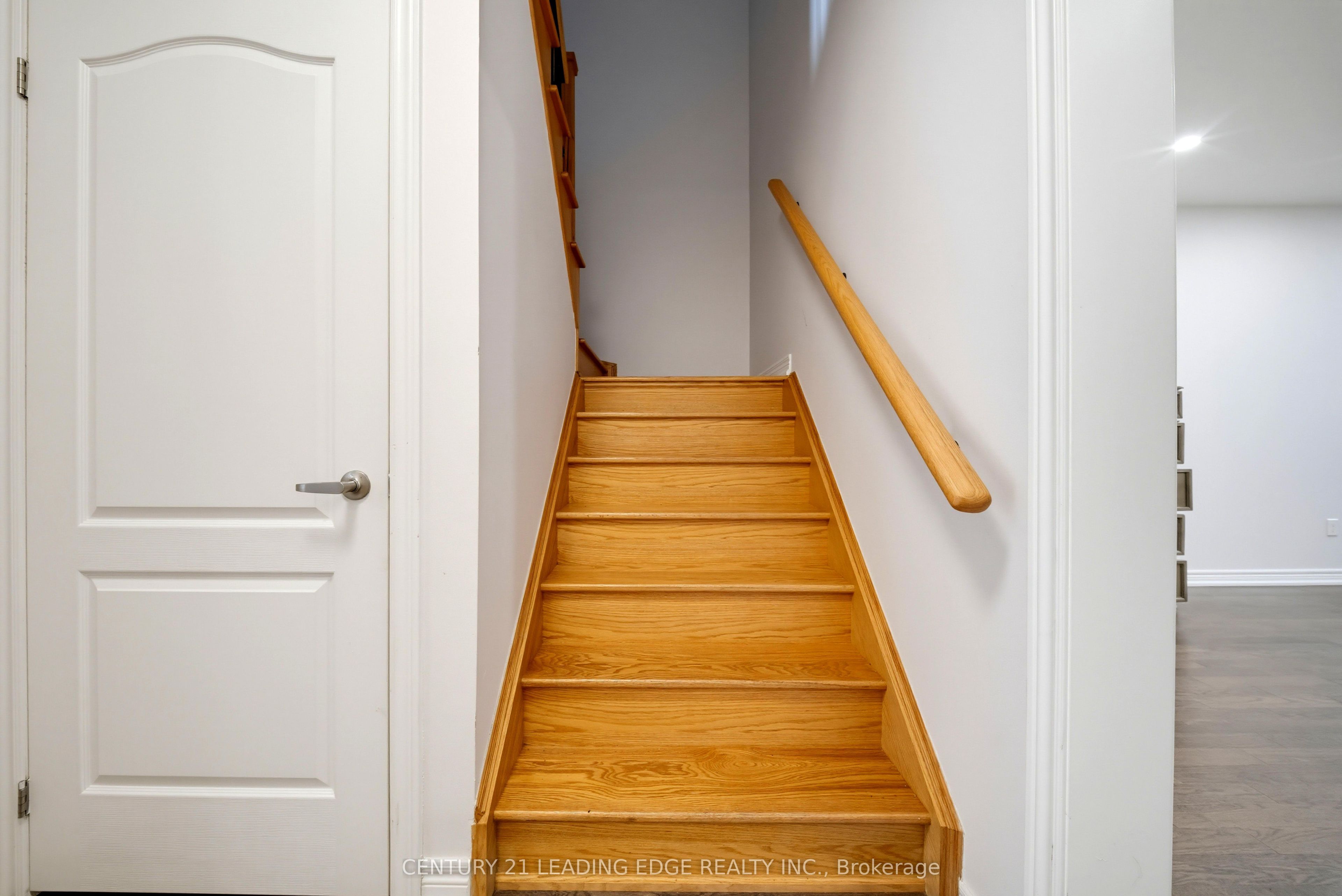75 Decast Crescent Property Photo 9