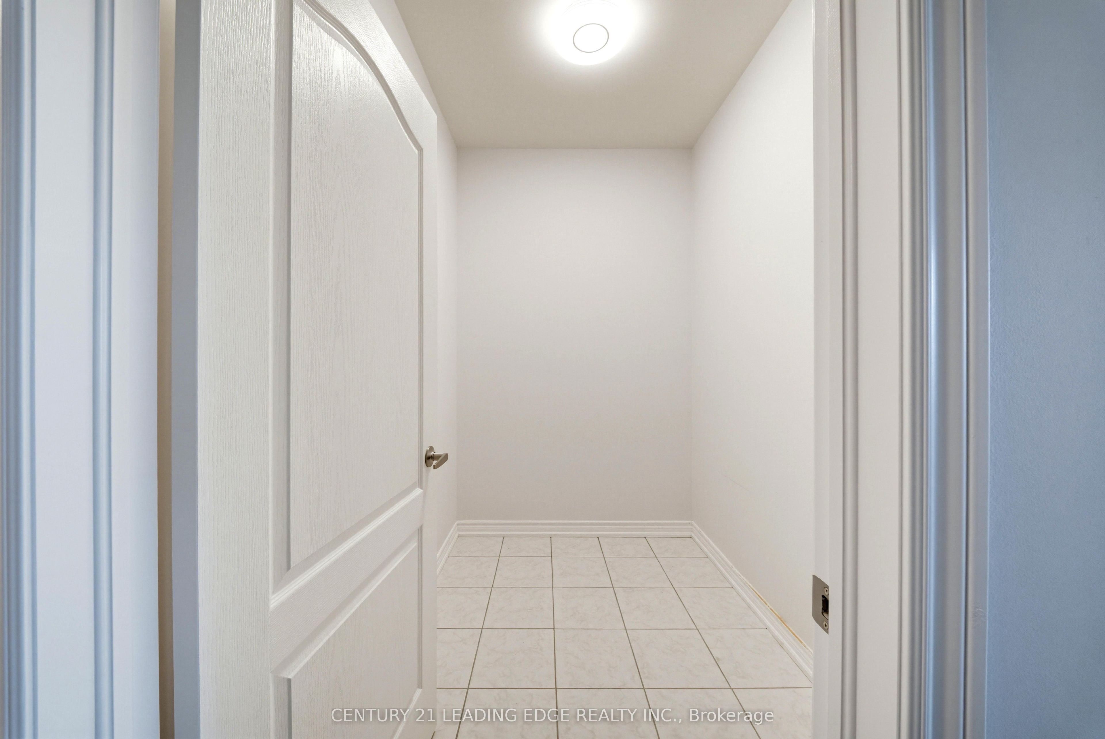 75 Decast Crescent Property Photo 30