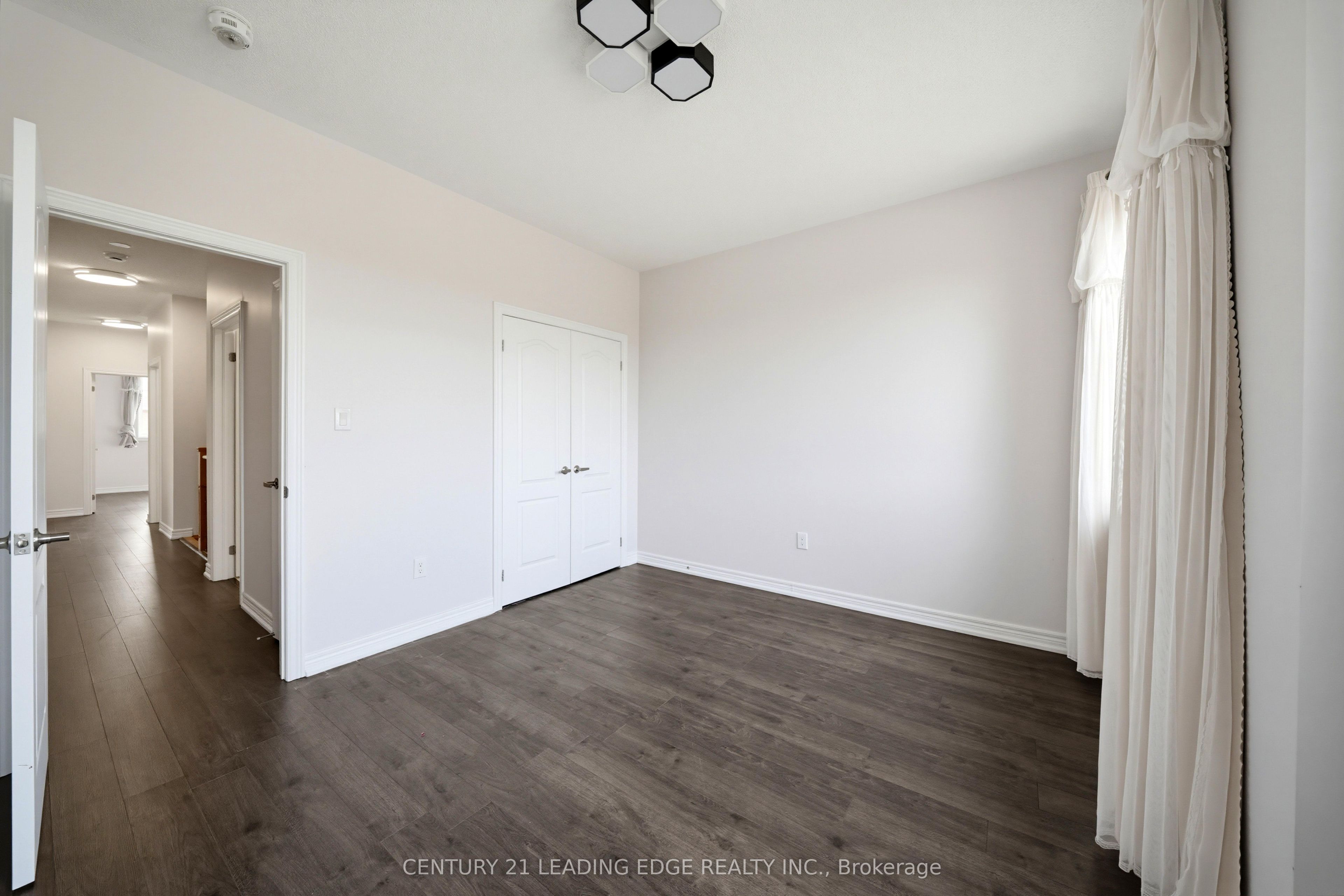 75 Decast Crescent Property Photo 36