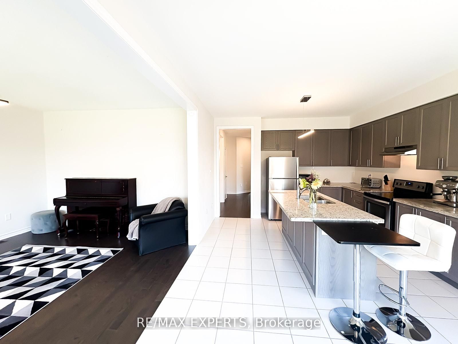 1426 Farrow Crescent Property Photo 15