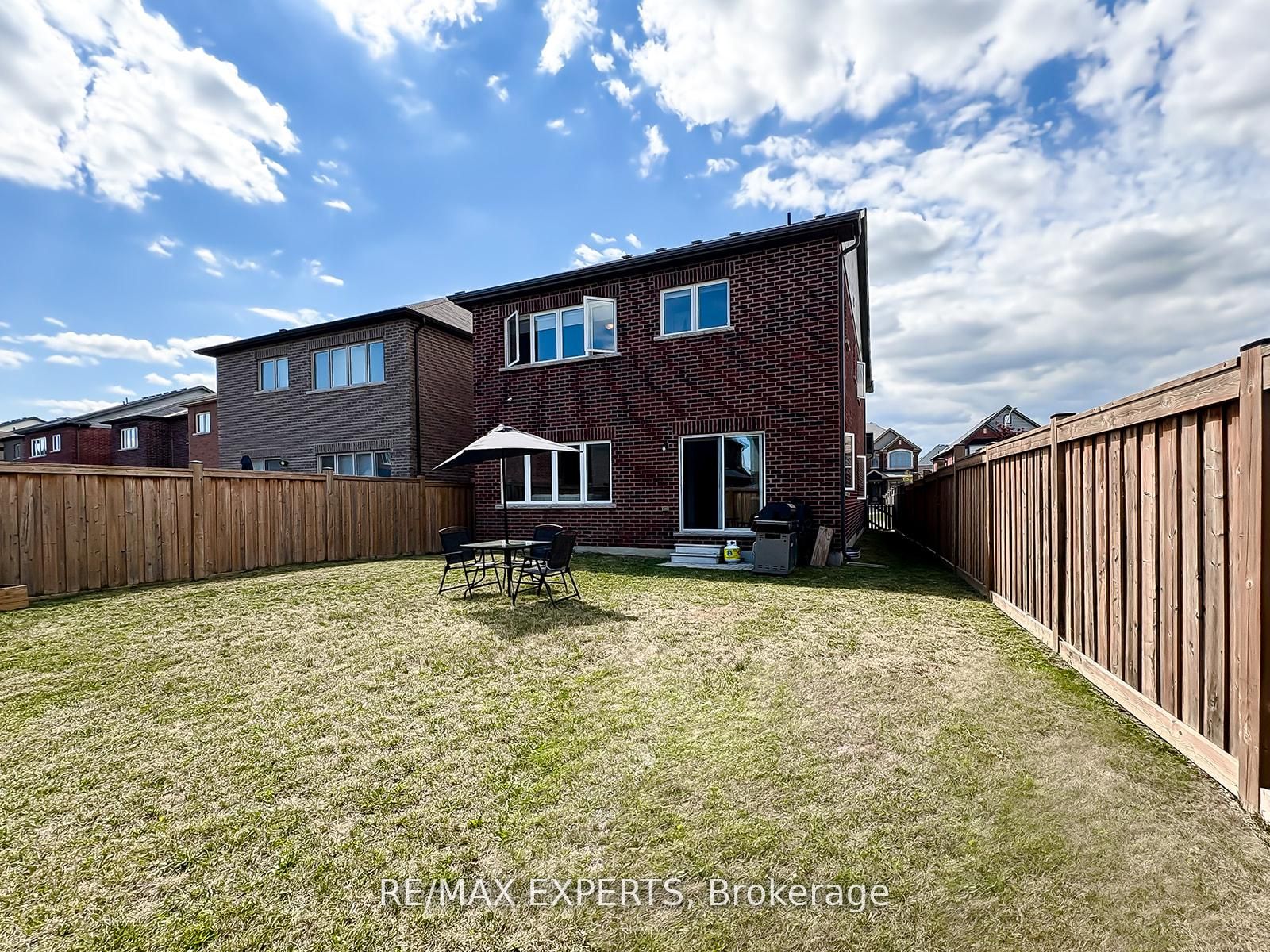 1426 Farrow Crescent Property Photo 41