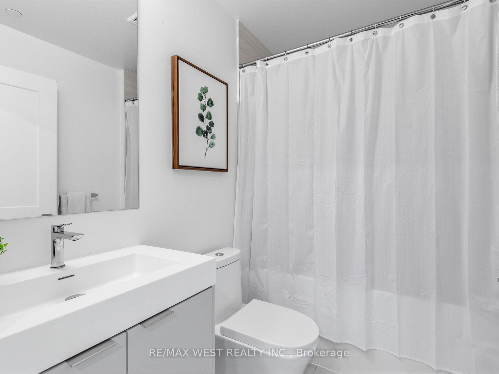 10 Abeja Street 1516 Property Photo 6