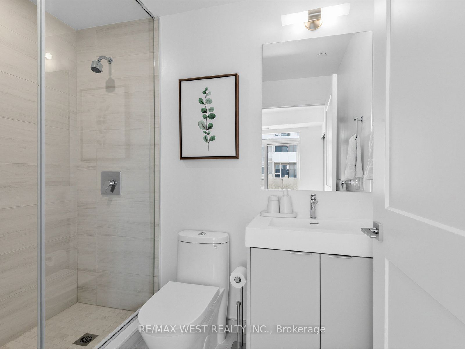 10 Abeja Street 1516 Property Photo 12