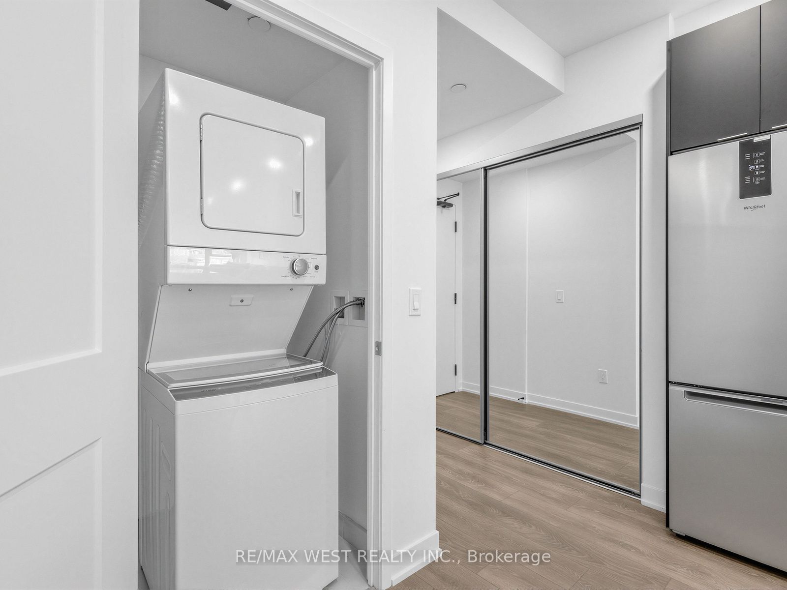 10 Abeja Street 1516 Property Photo 13