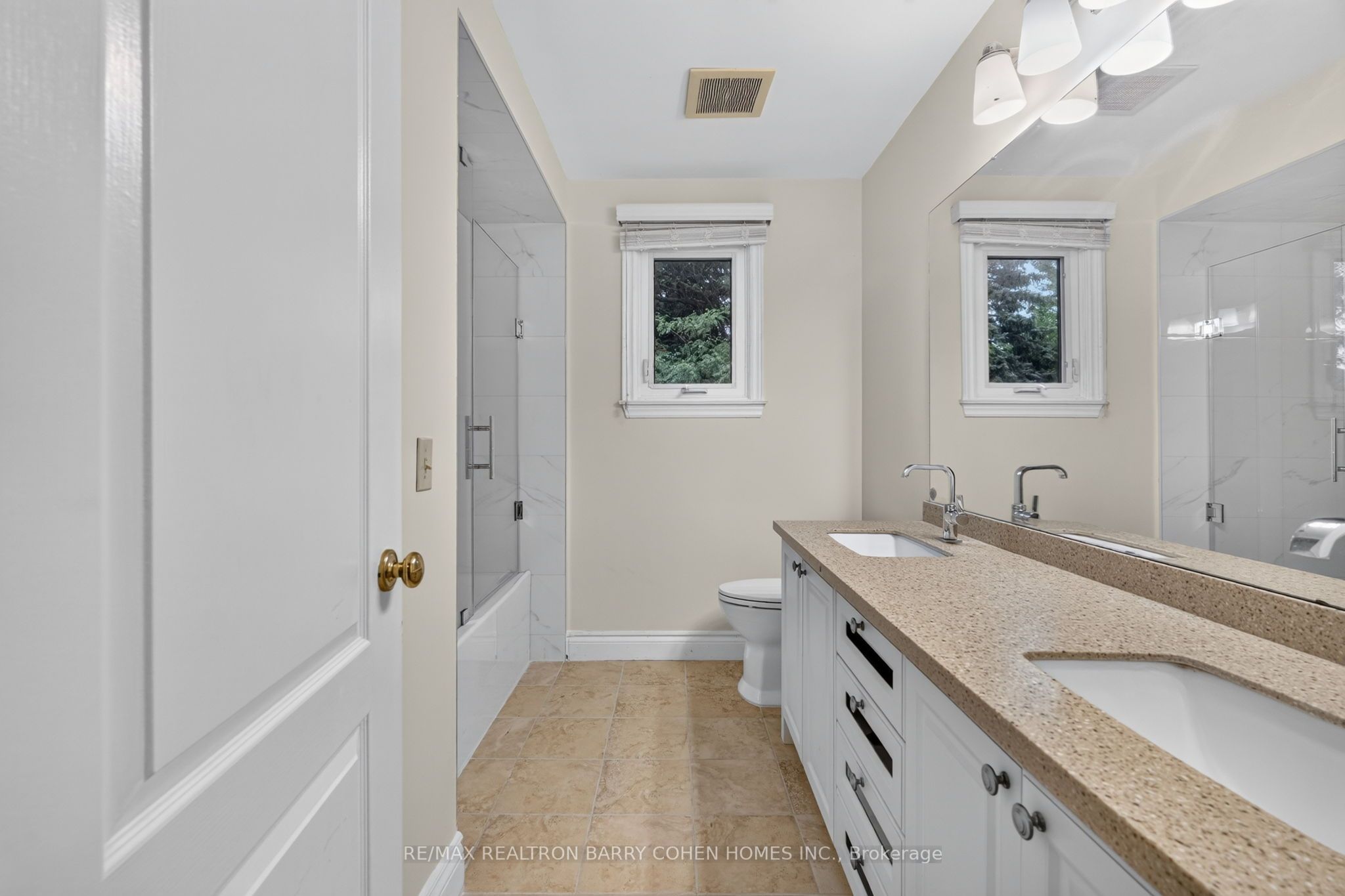 50 Oakhurst Drive Property Photo 14