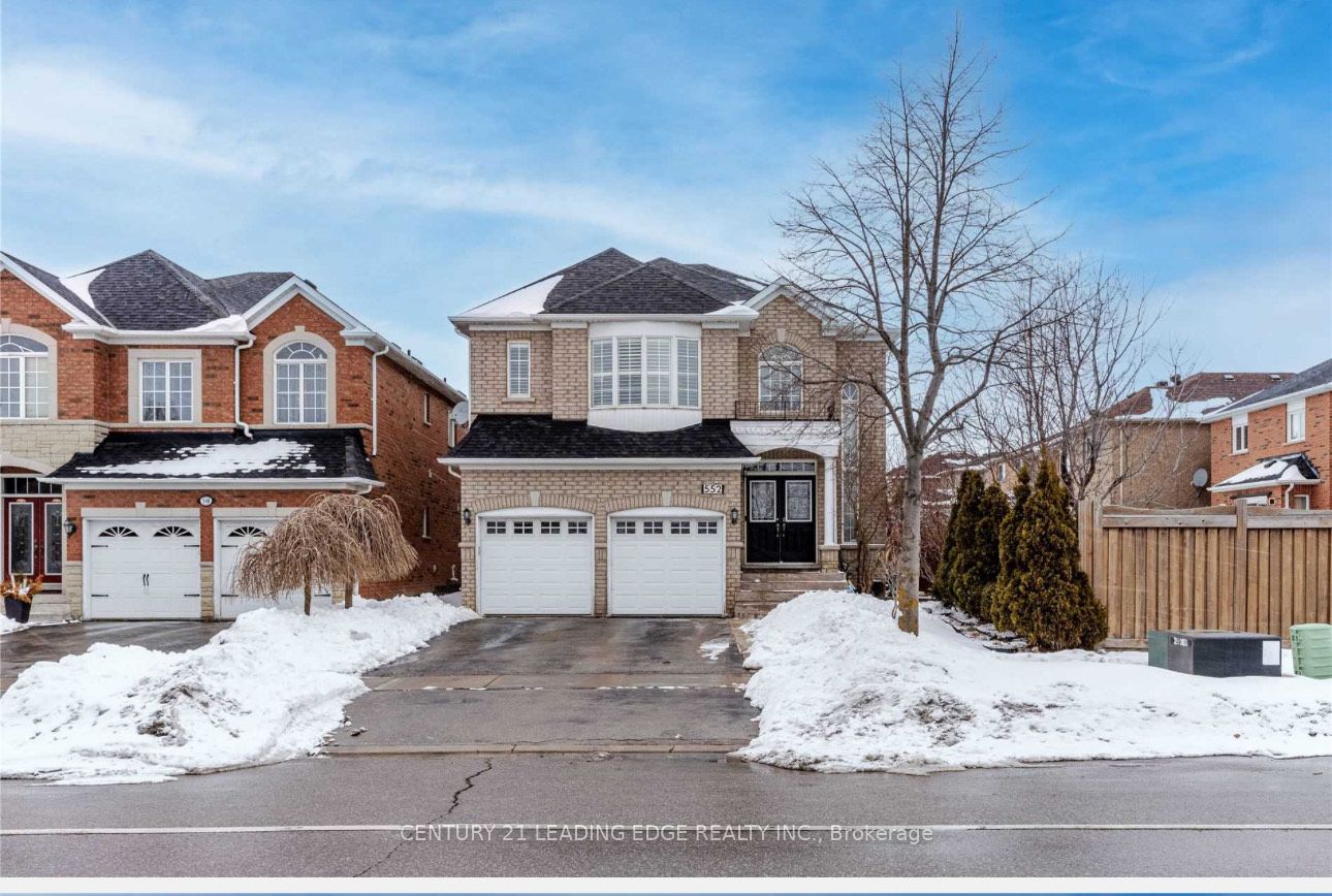 552 Melville Avenue Property Photo 1