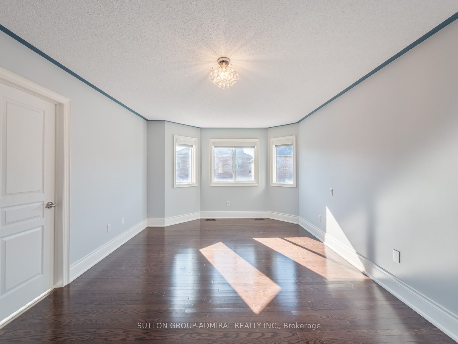 38 Orion Avenue Property Photo 23