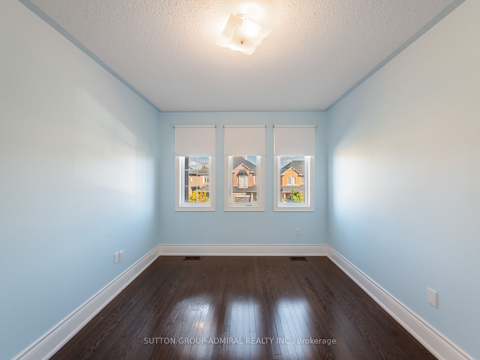 38 Orion Avenue Property Photo 31