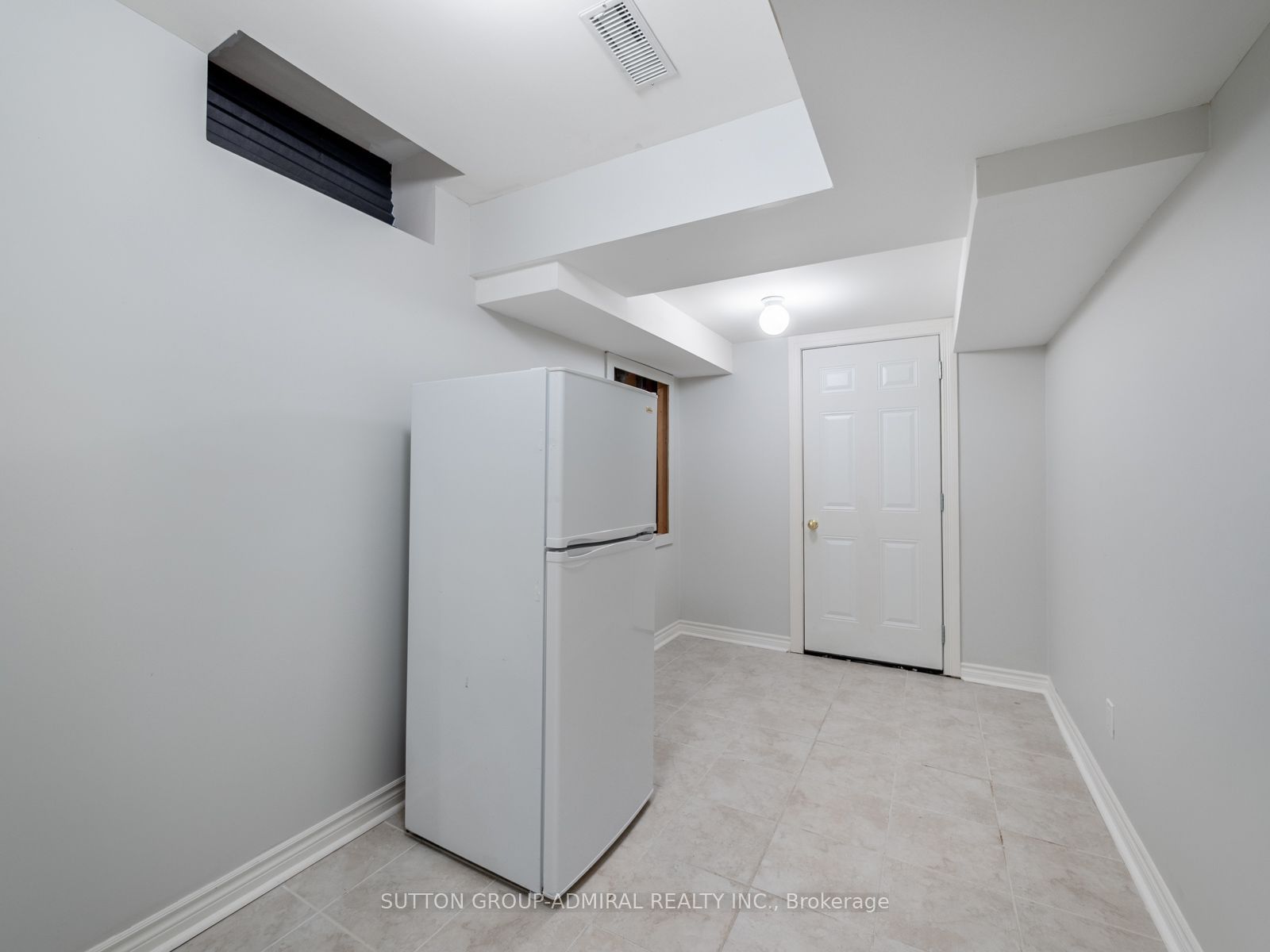 38 Orion Avenue Property Photo 38