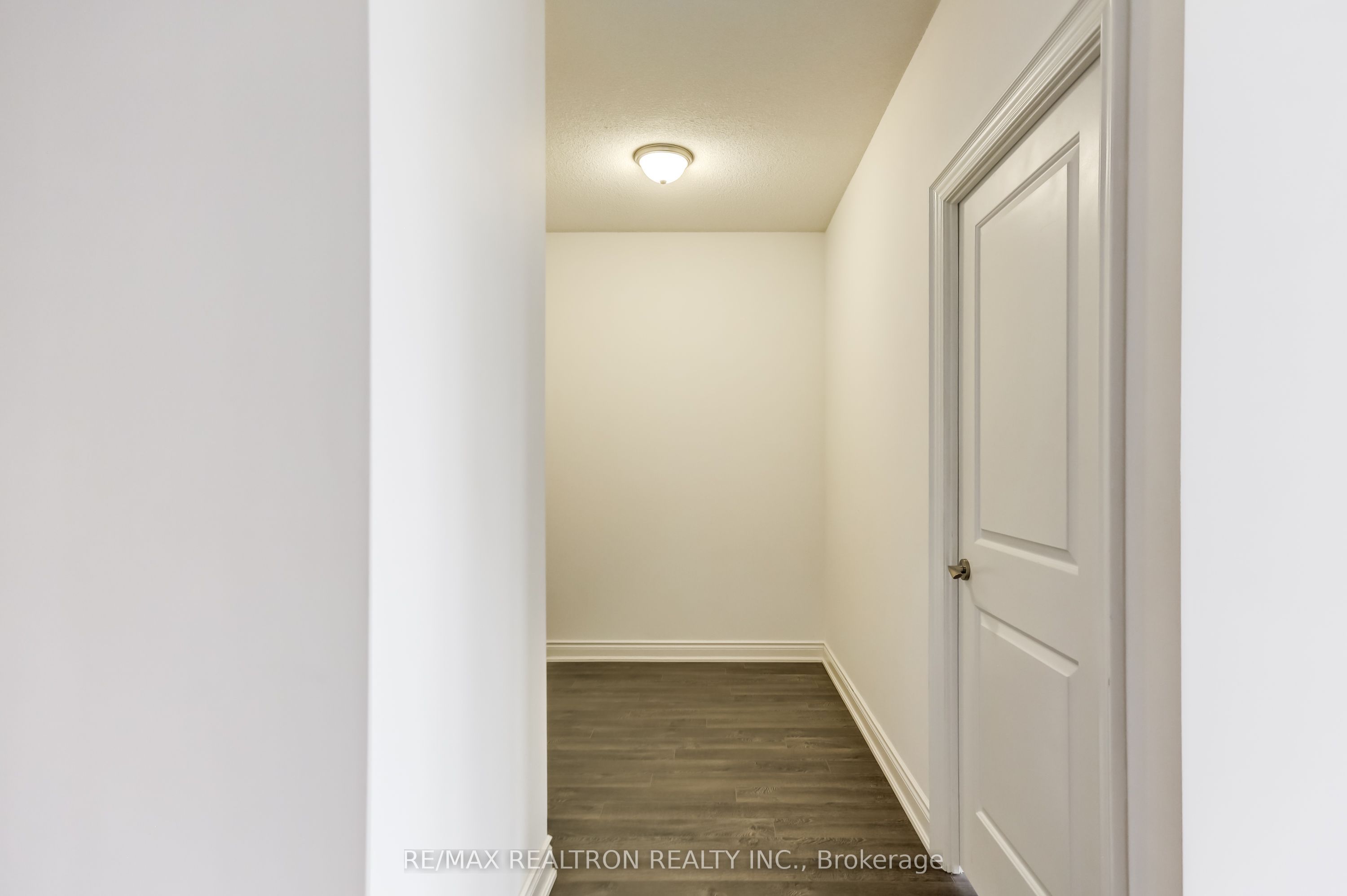 33 Clegg Road 1117 Property Photo 5