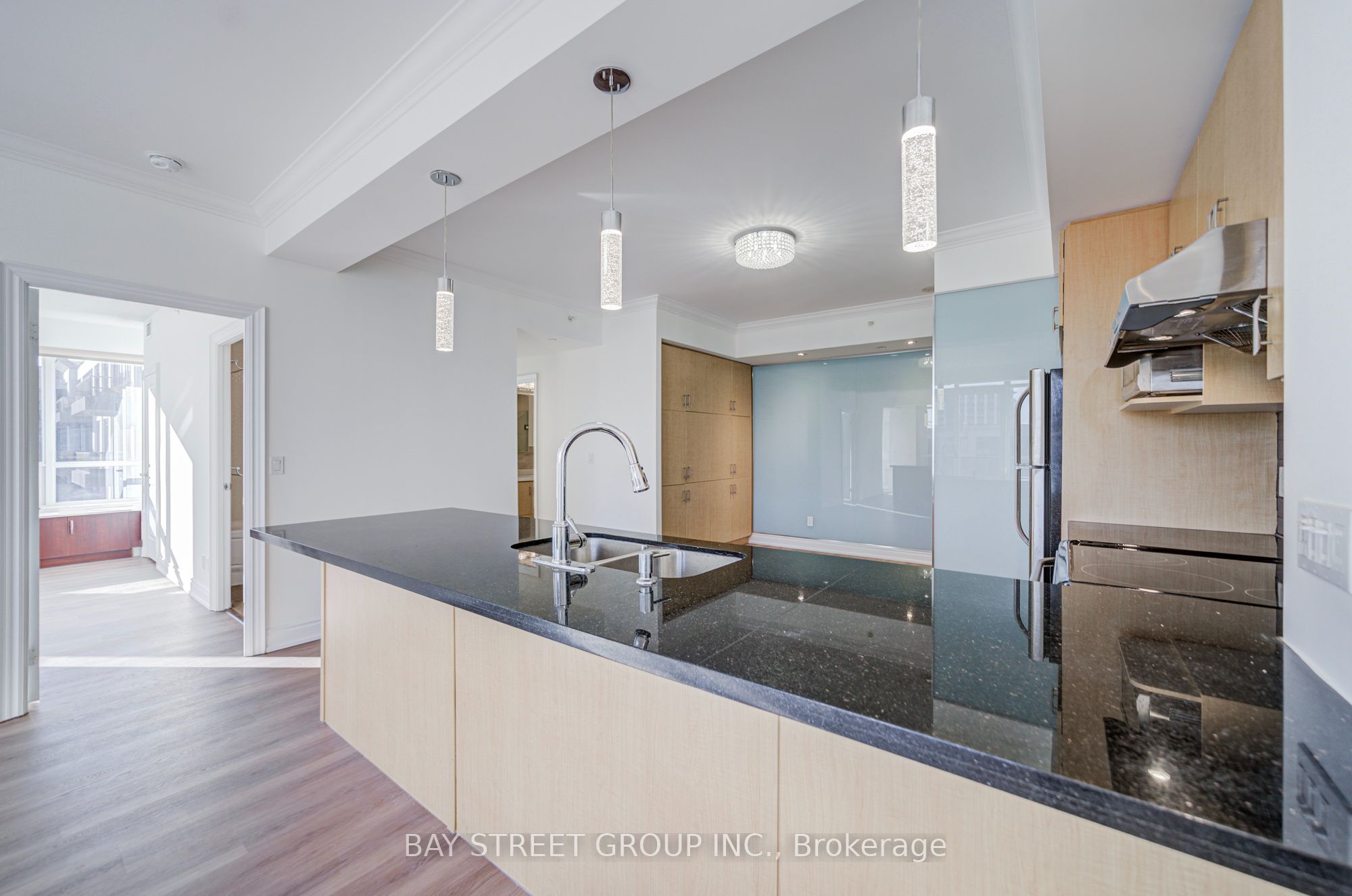 89 South Town Centre Boulevard 1102 Property Photo 19