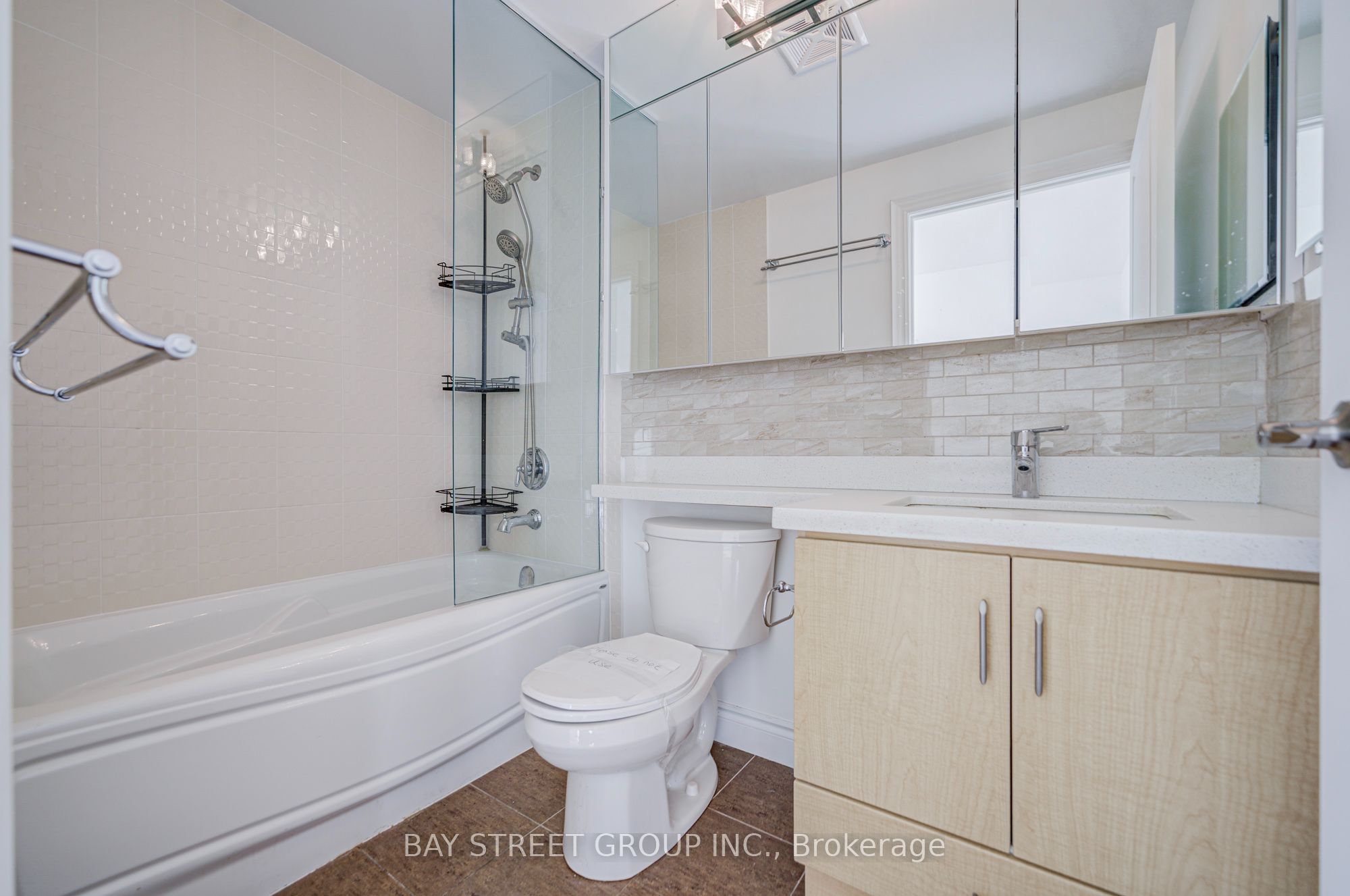 89 South Town Centre Boulevard 1102 Property Photo 31