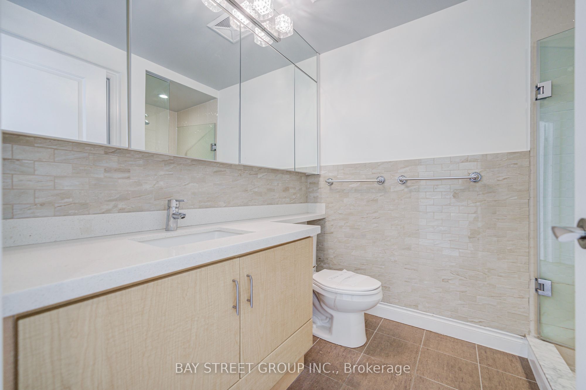 89 South Town Centre Boulevard 1102 Property Photo 36