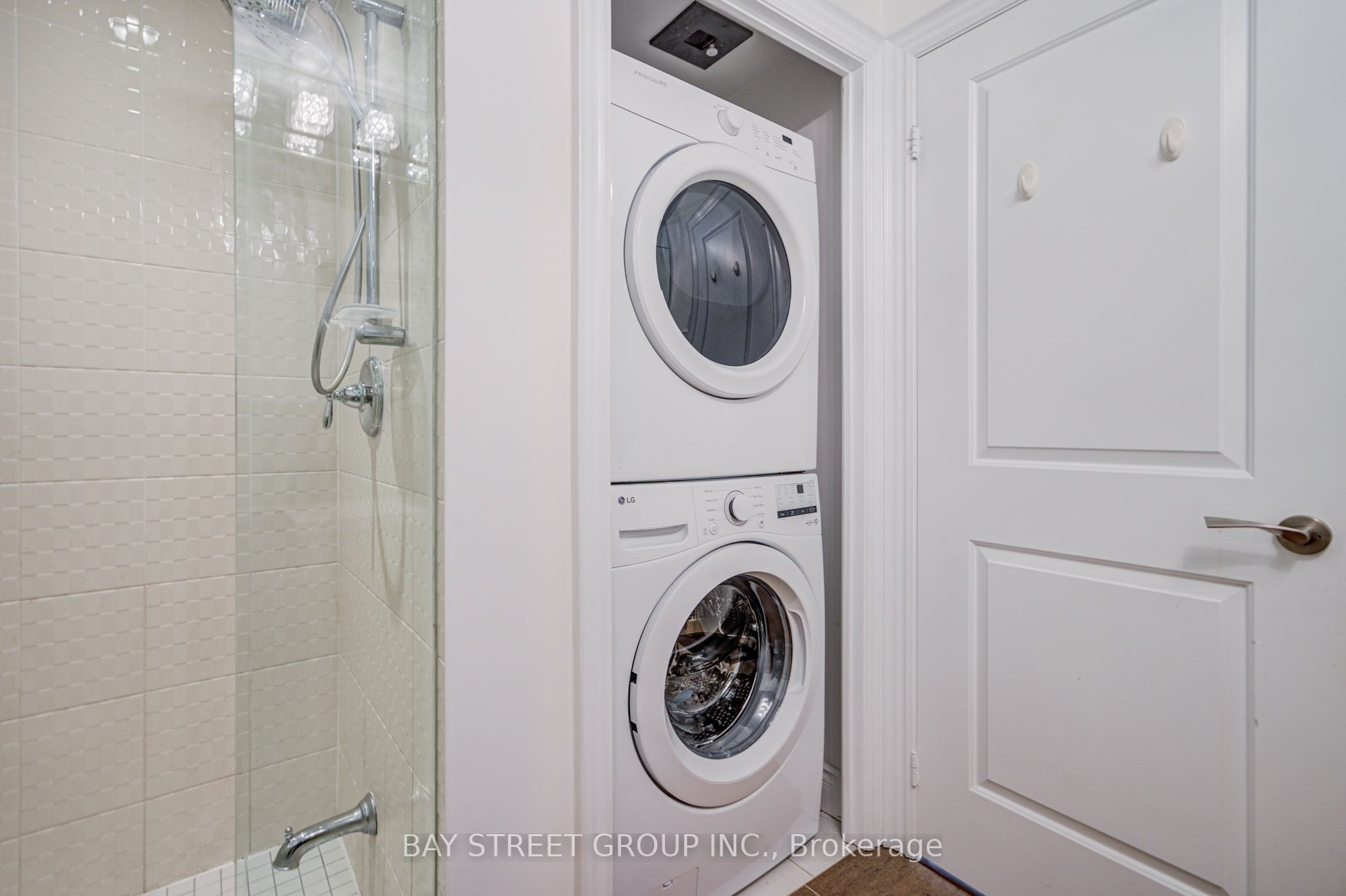 89 South Town Centre Boulevard 1102 Property Photo 37