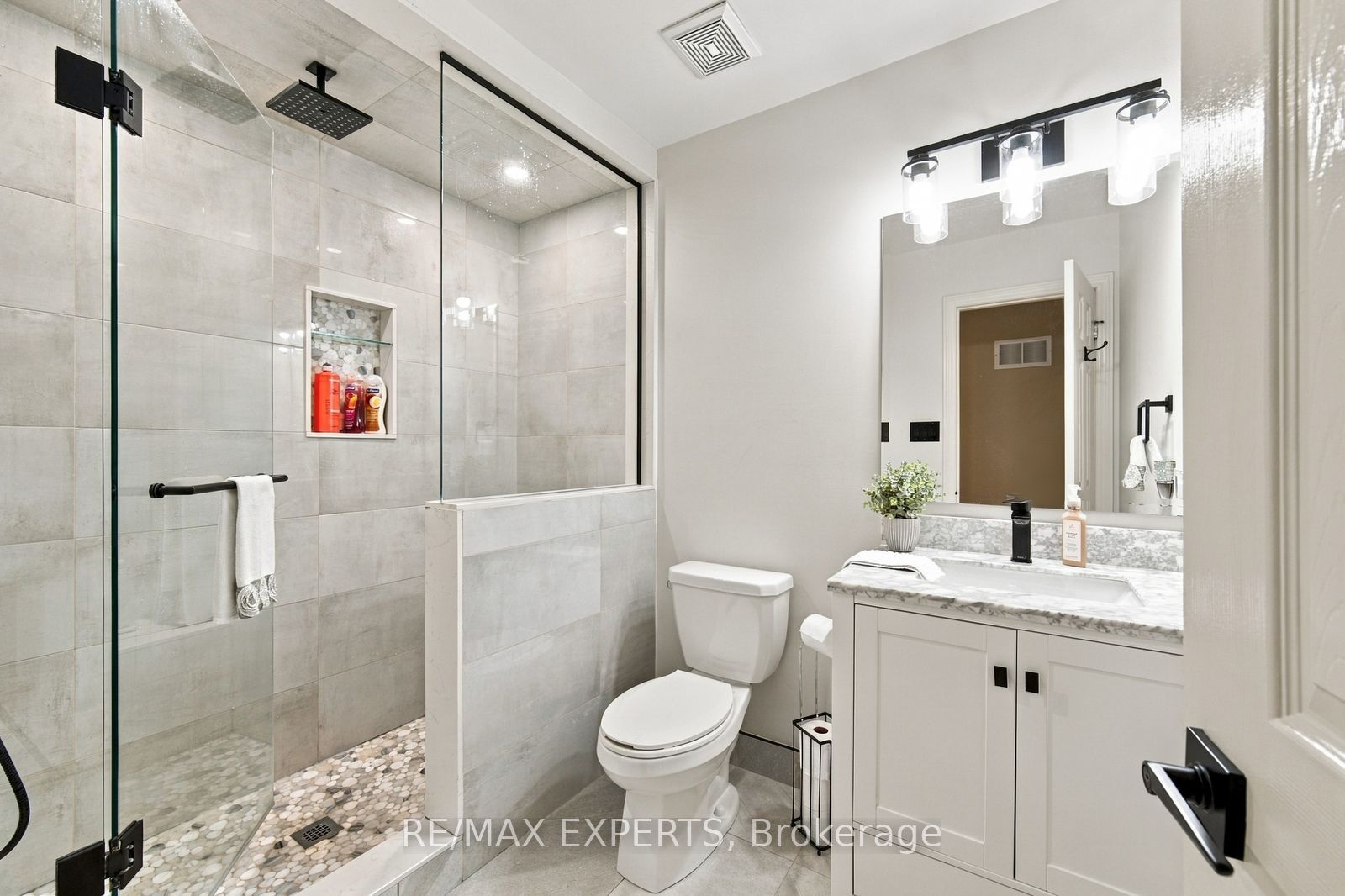 N13866926 Property Photo 13
