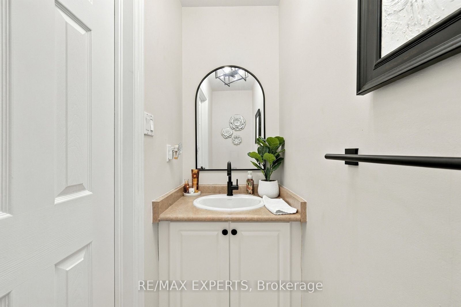 N13866926 Property Photo 22