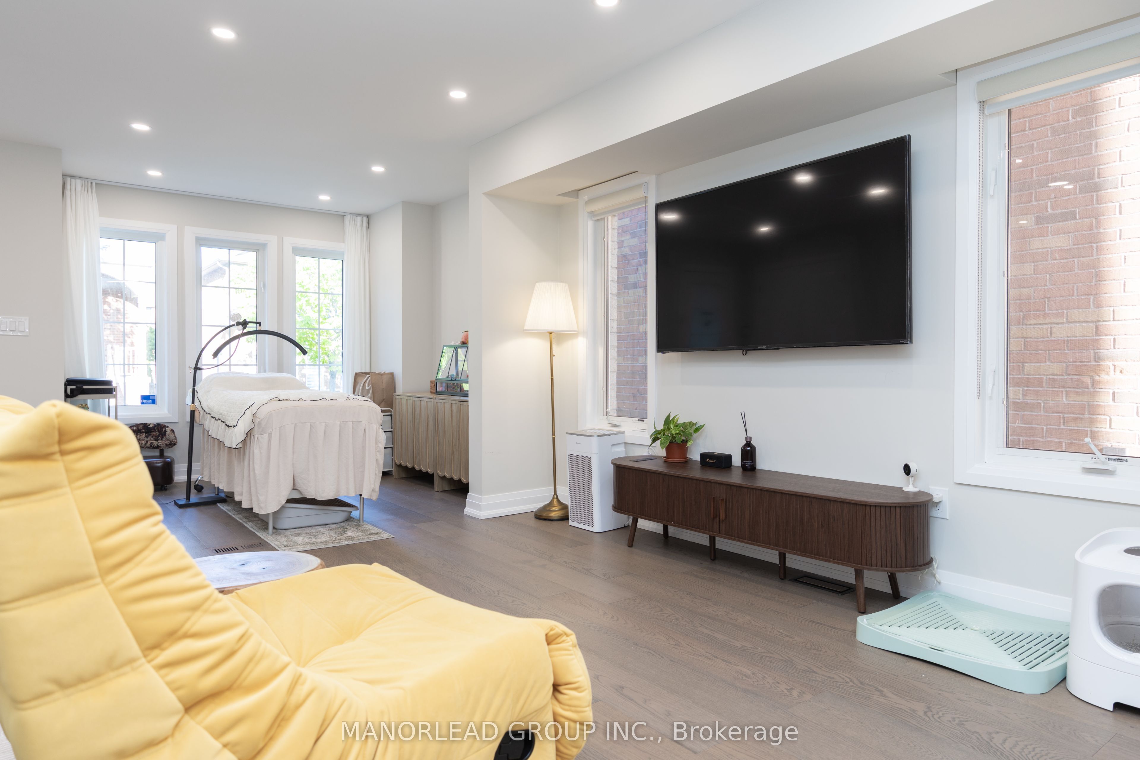 8 Rock Garden Street Property Photo 4