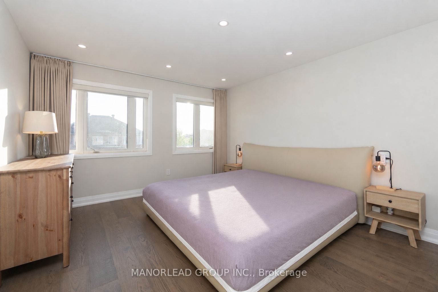 8 Rock Garden Street Property Photo 12