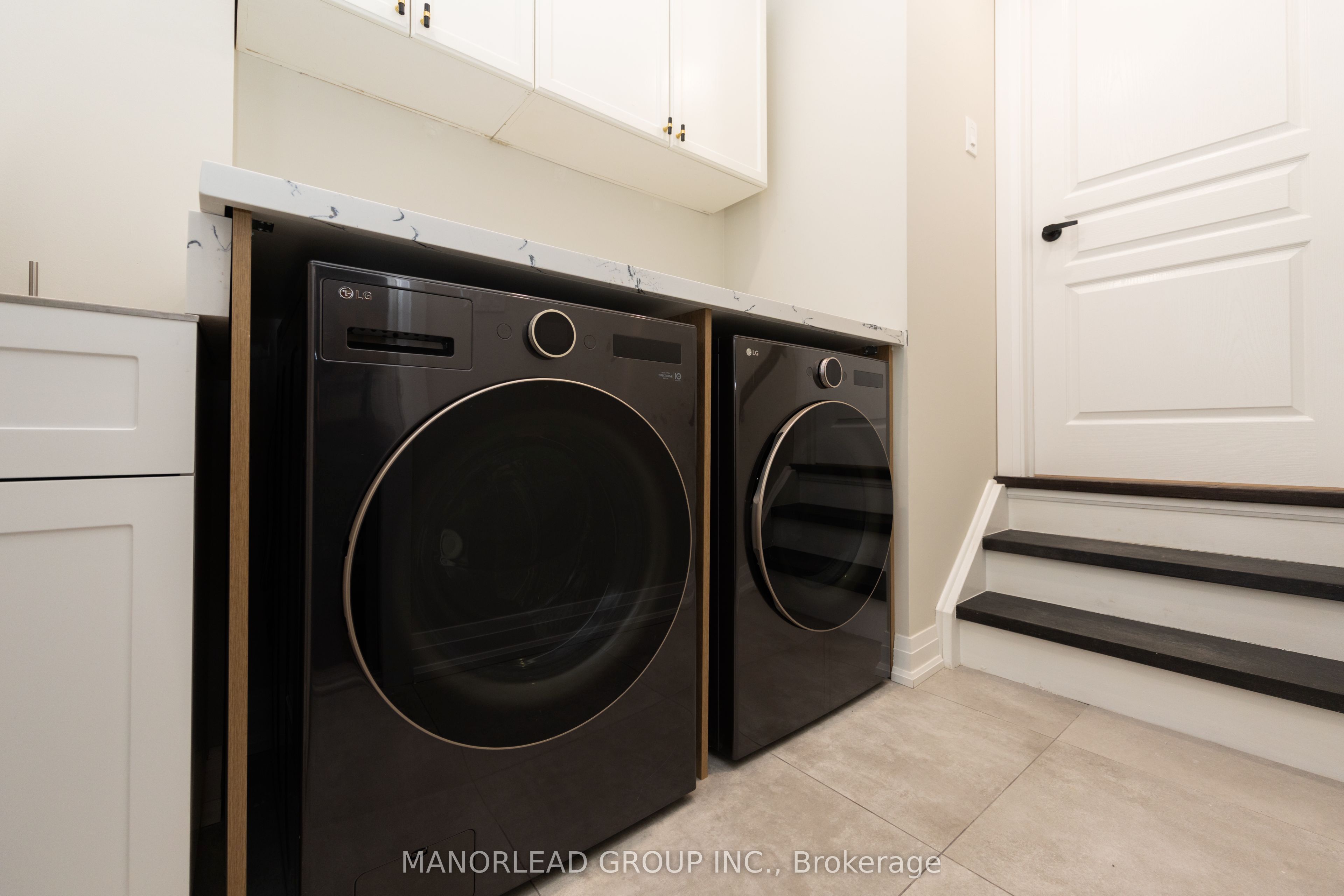 8 Rock Garden Street Property Photo 15