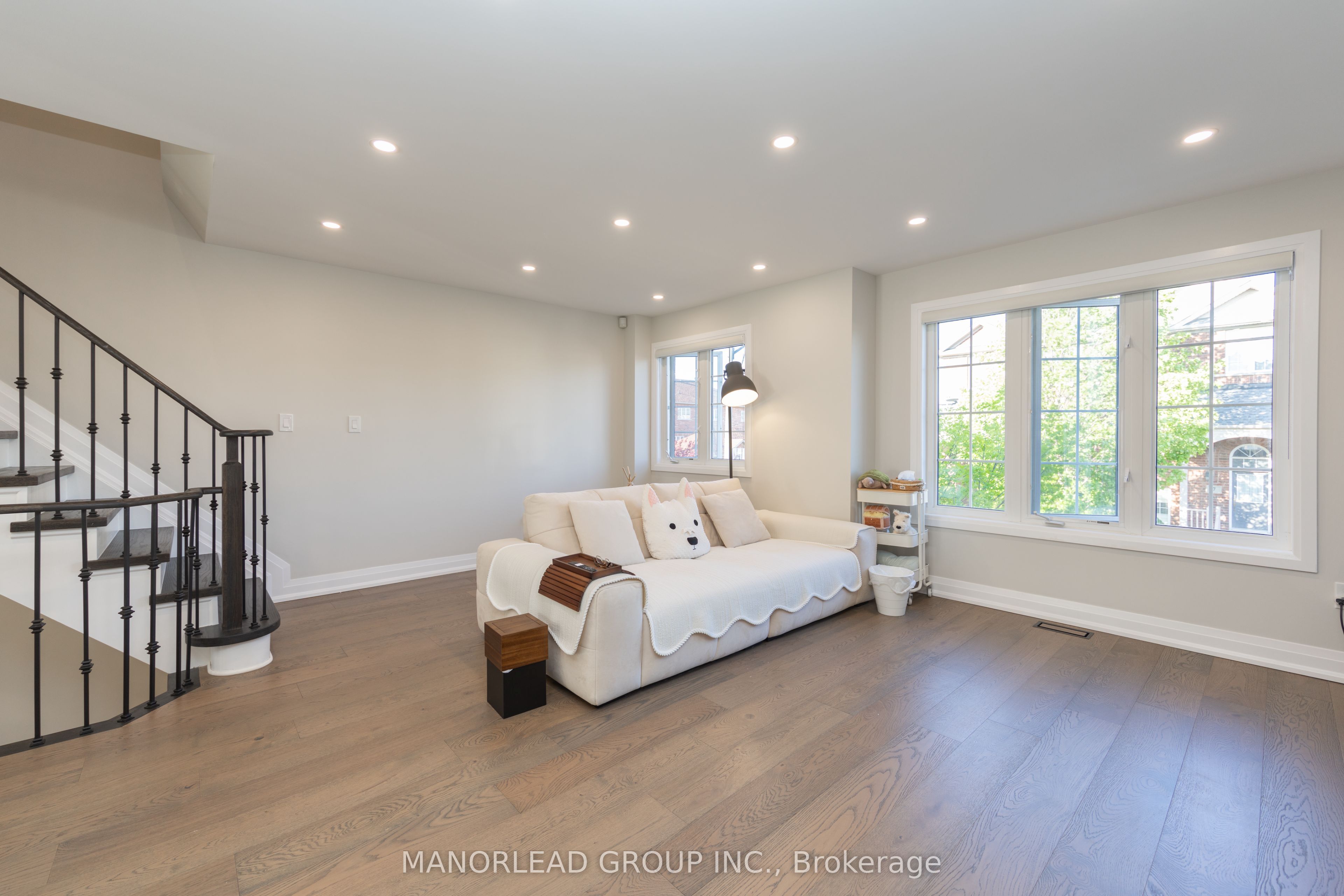 8 Rock Garden Street Property Photo 26