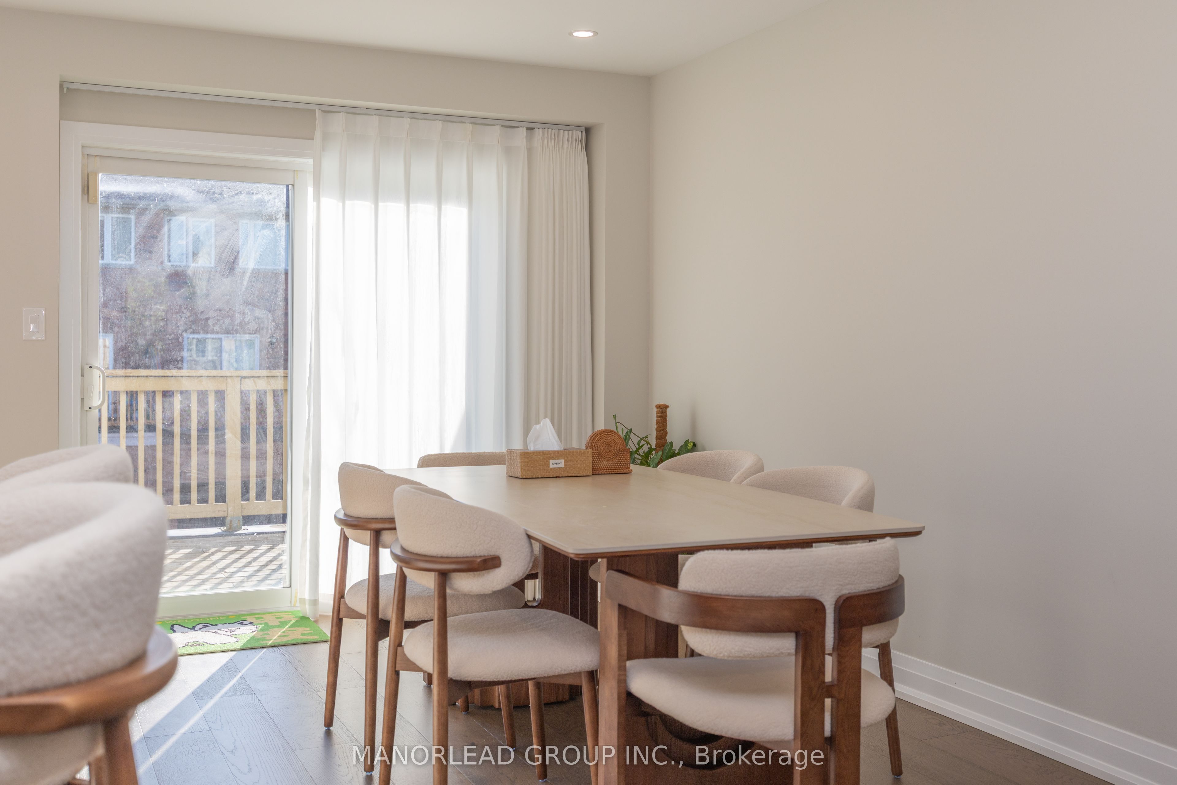 8 Rock Garden Street Property Photo 30