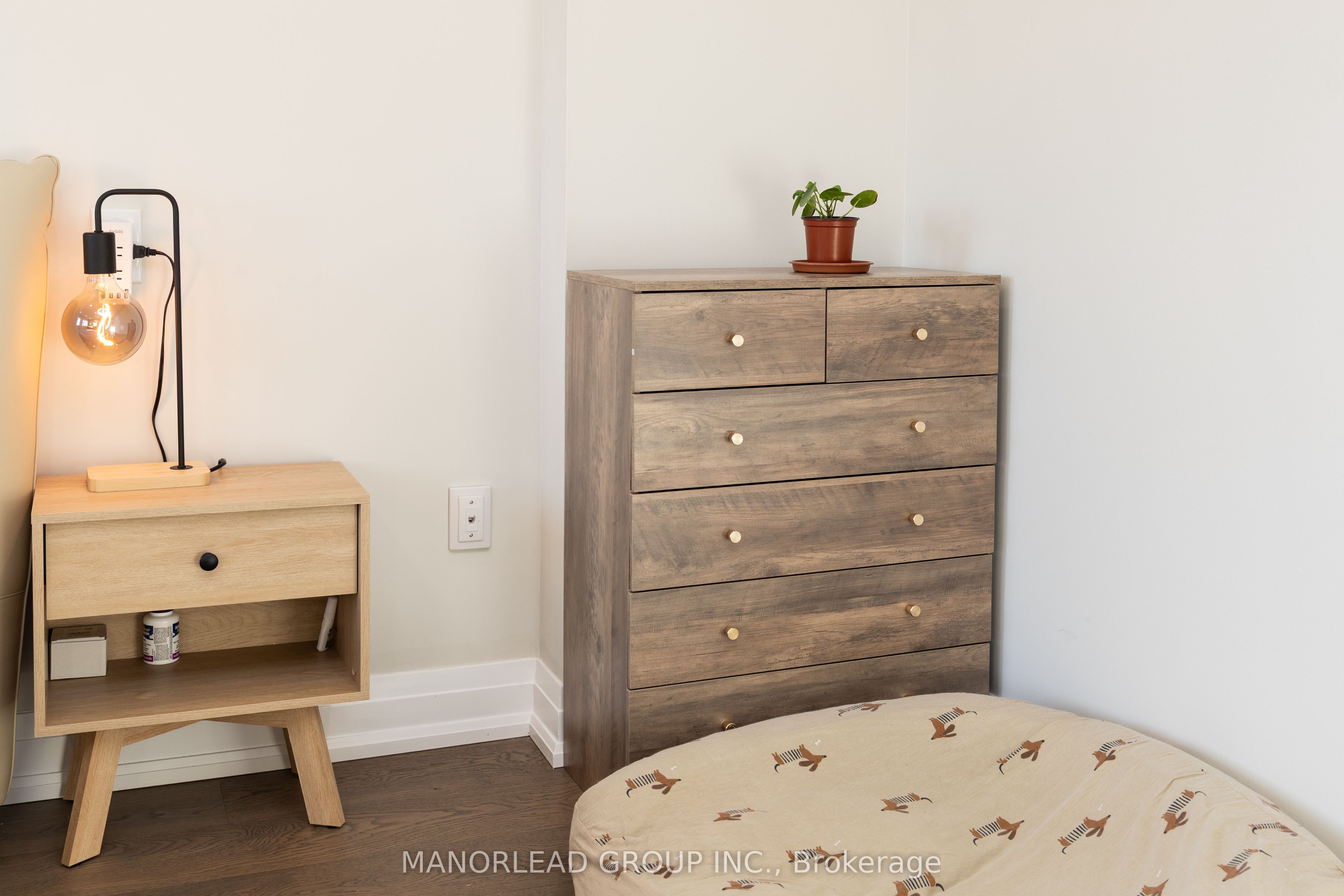 8 Rock Garden Street Property Photo 36