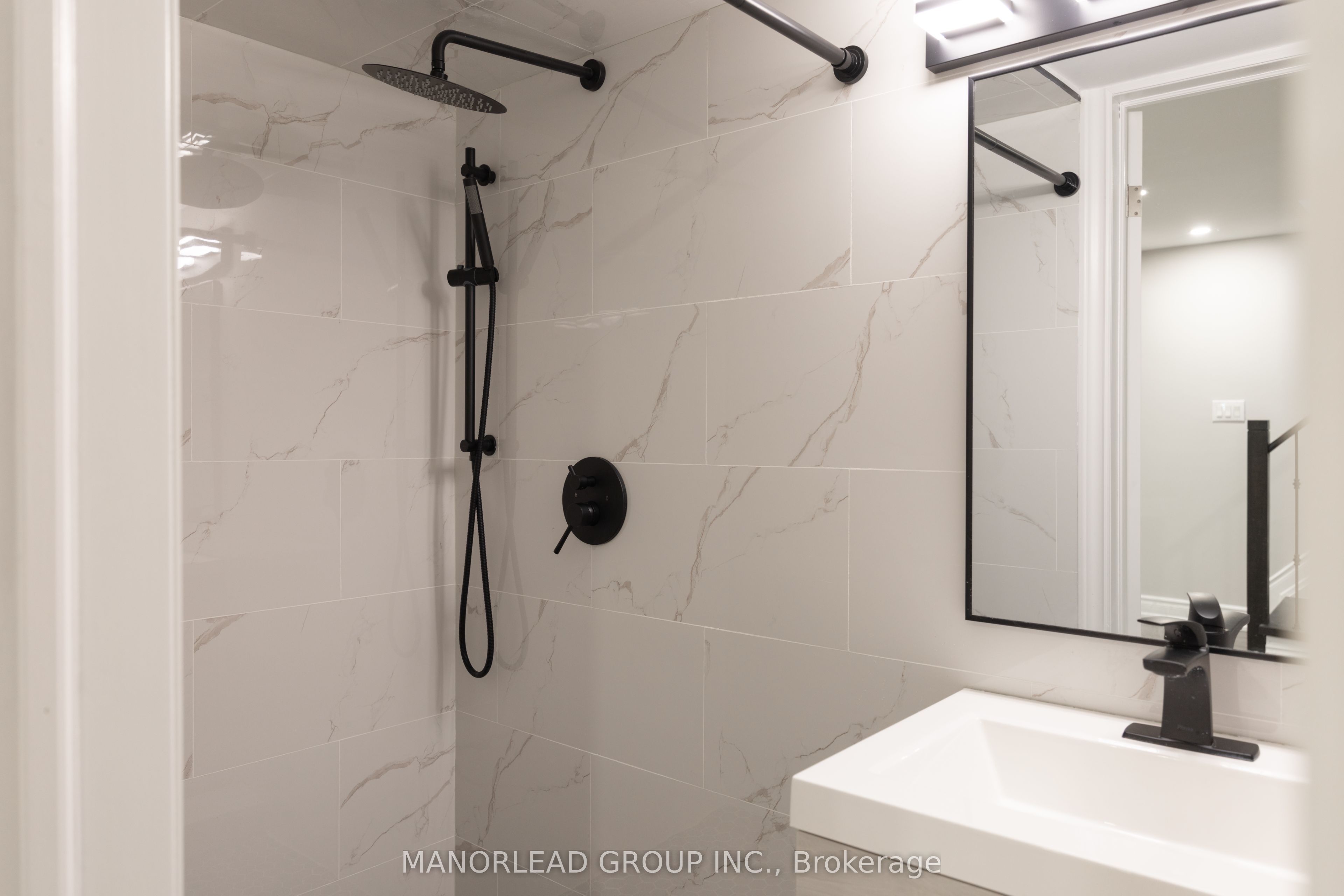 8 Rock Garden Street Property Photo 42