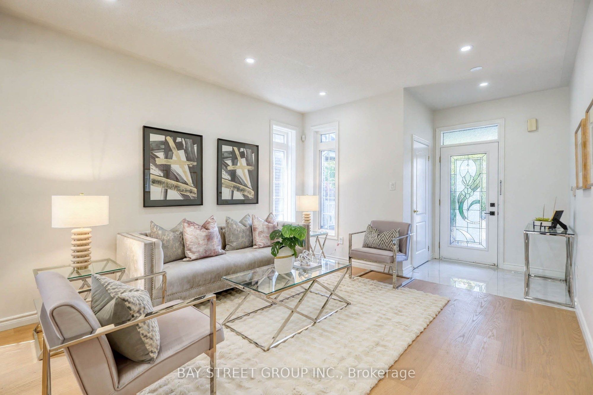 15 Fraserwood Road Property Photo 6