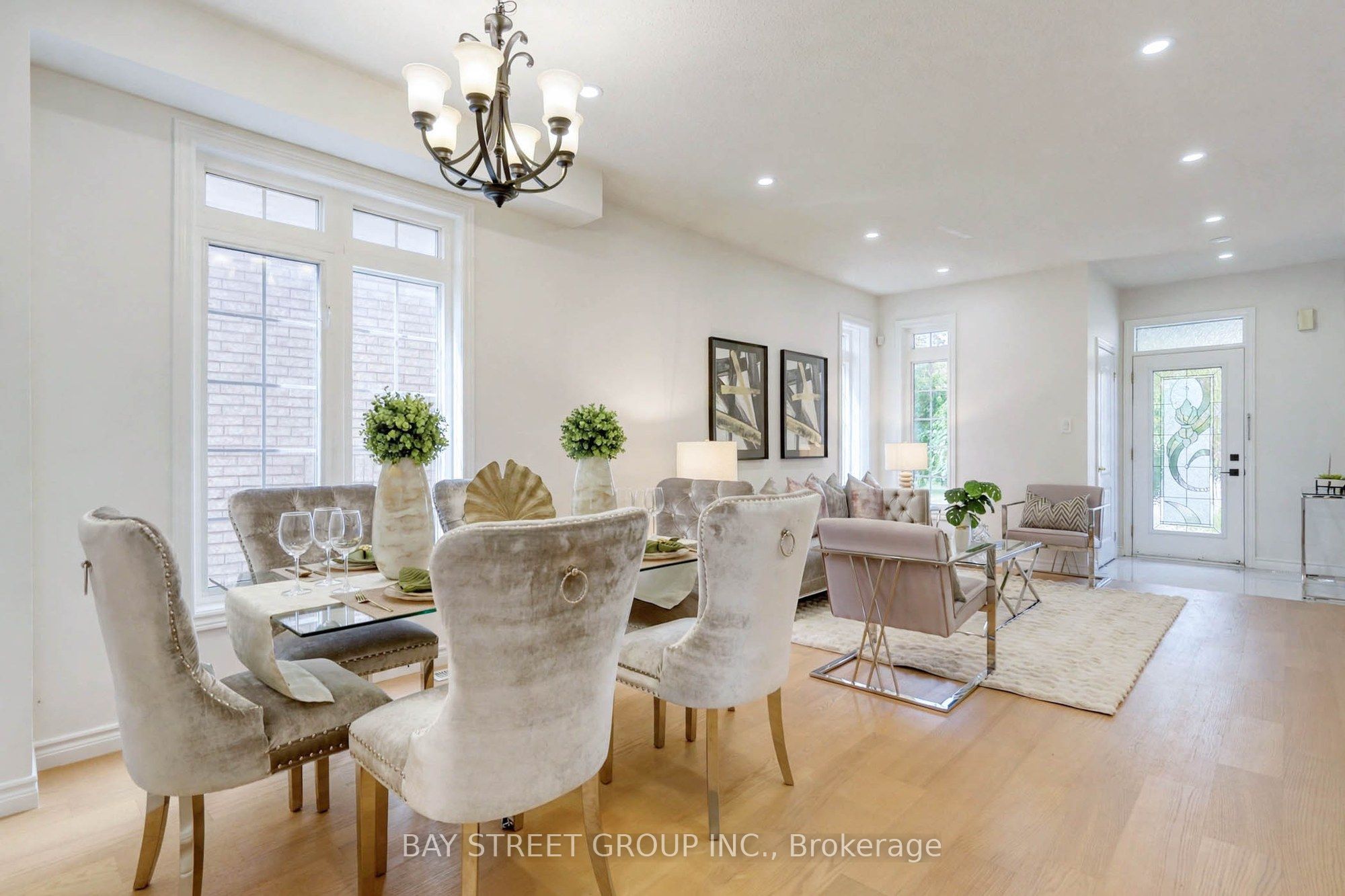 15 Fraserwood Road Property Photo 8