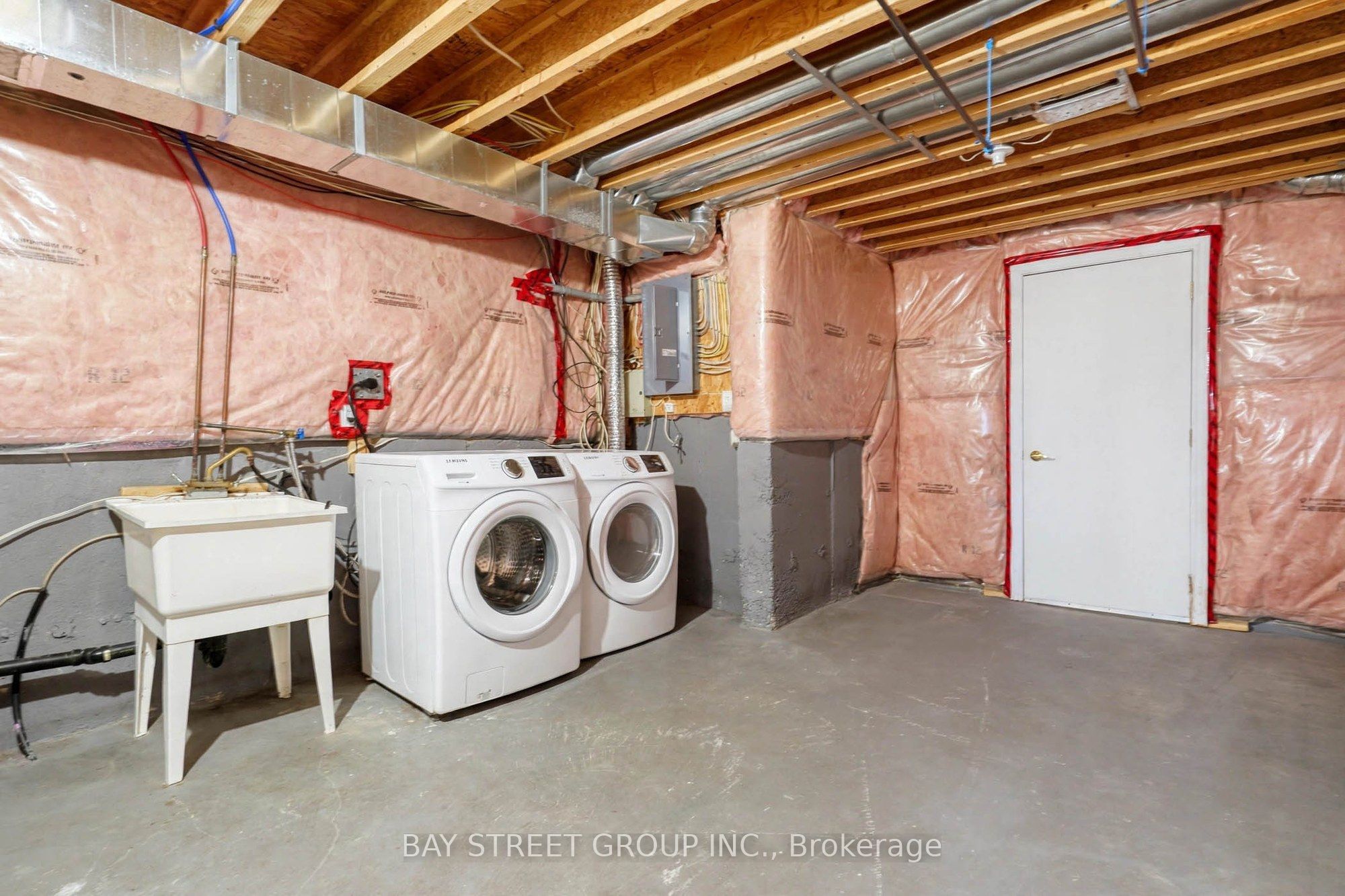 15 Fraserwood Road Property Photo 36