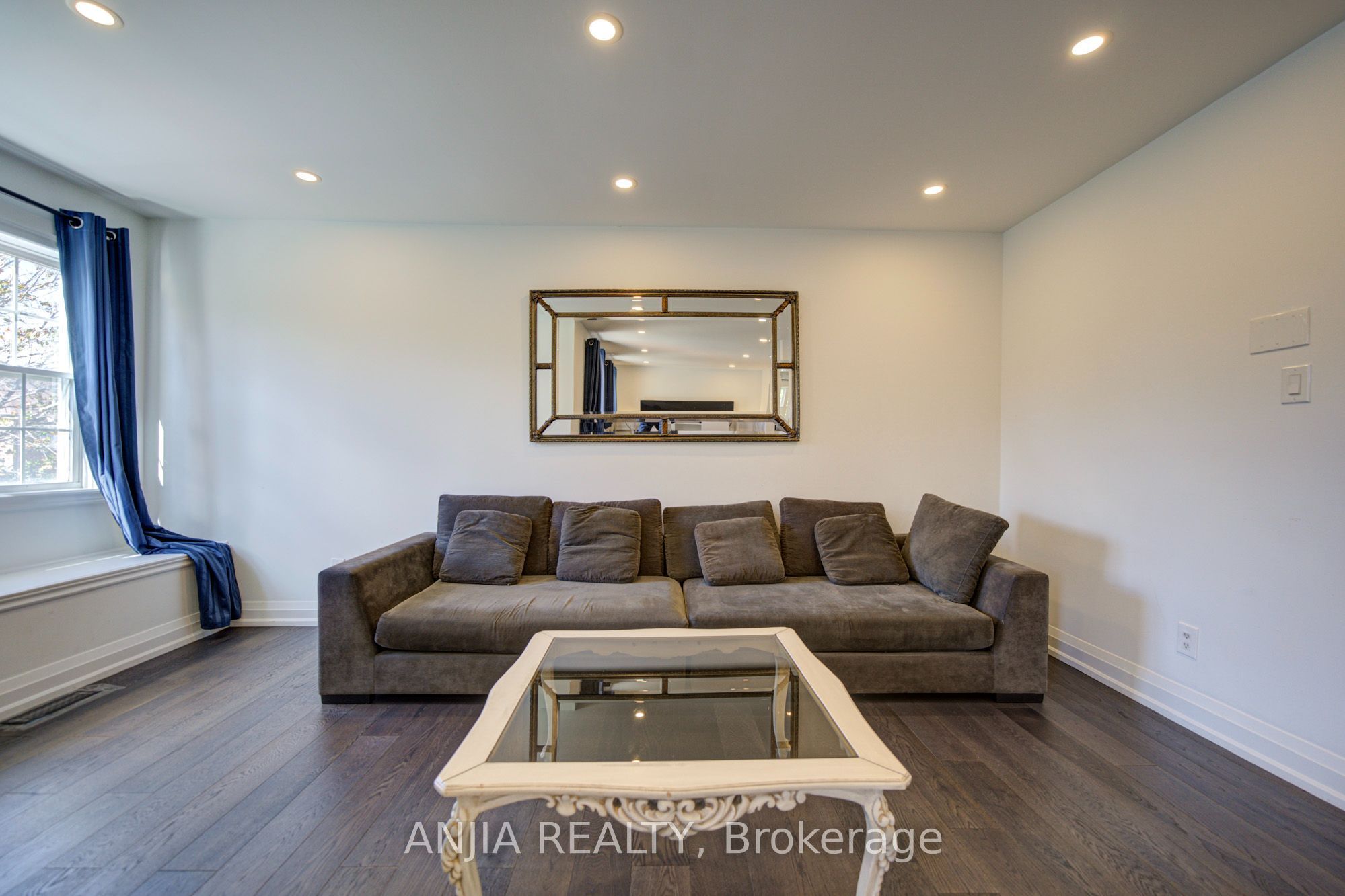 7 Hawtin Lane Property Photo 17