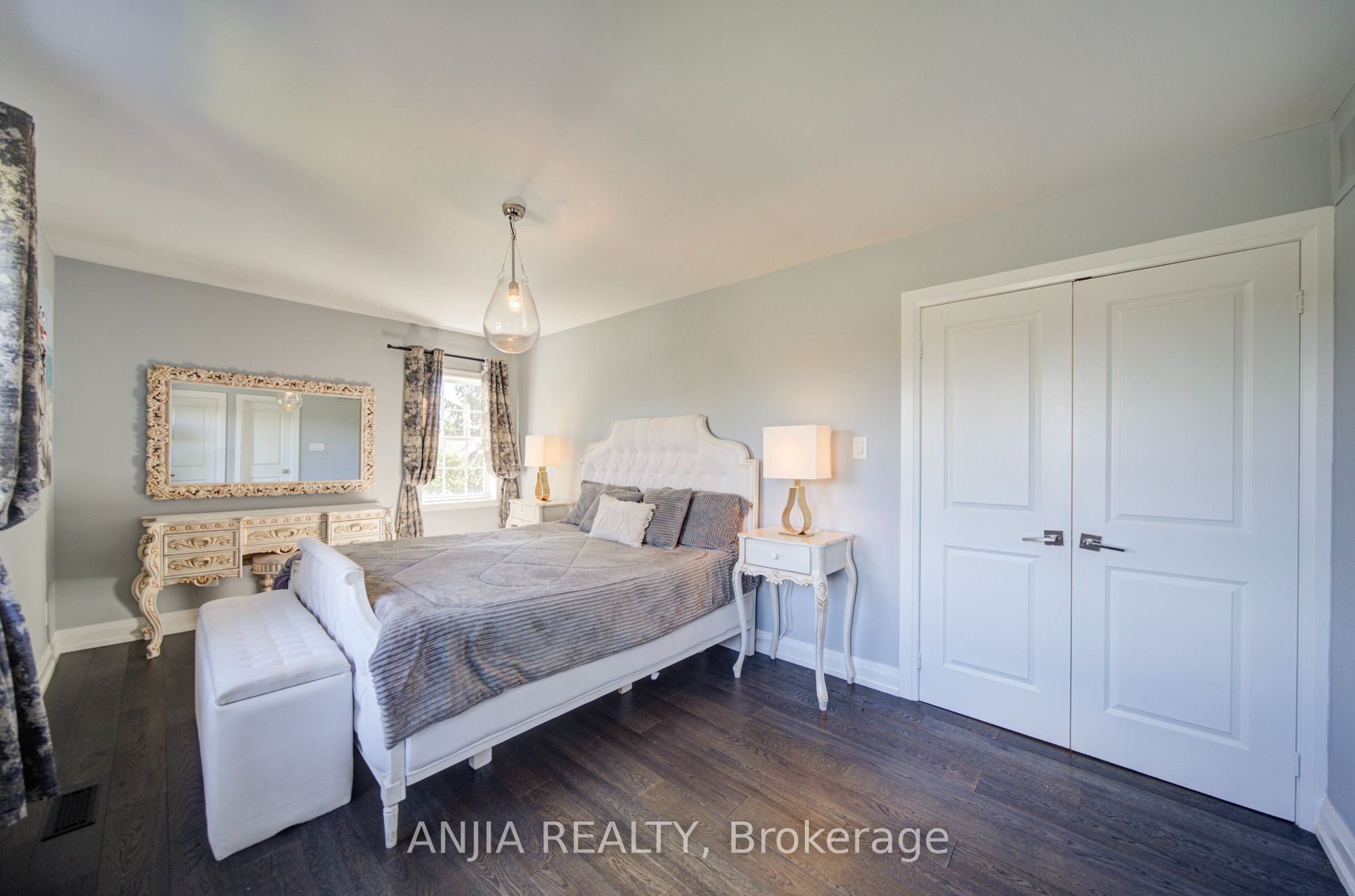 7 Hawtin Lane Property Photo 31