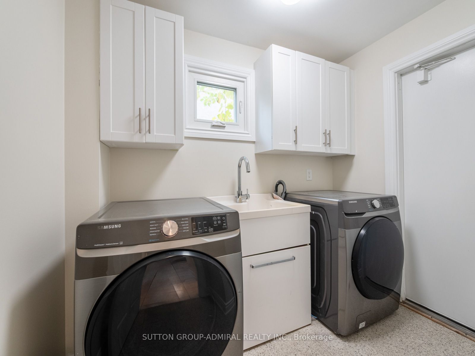 11 Espby Court Property Photo 20