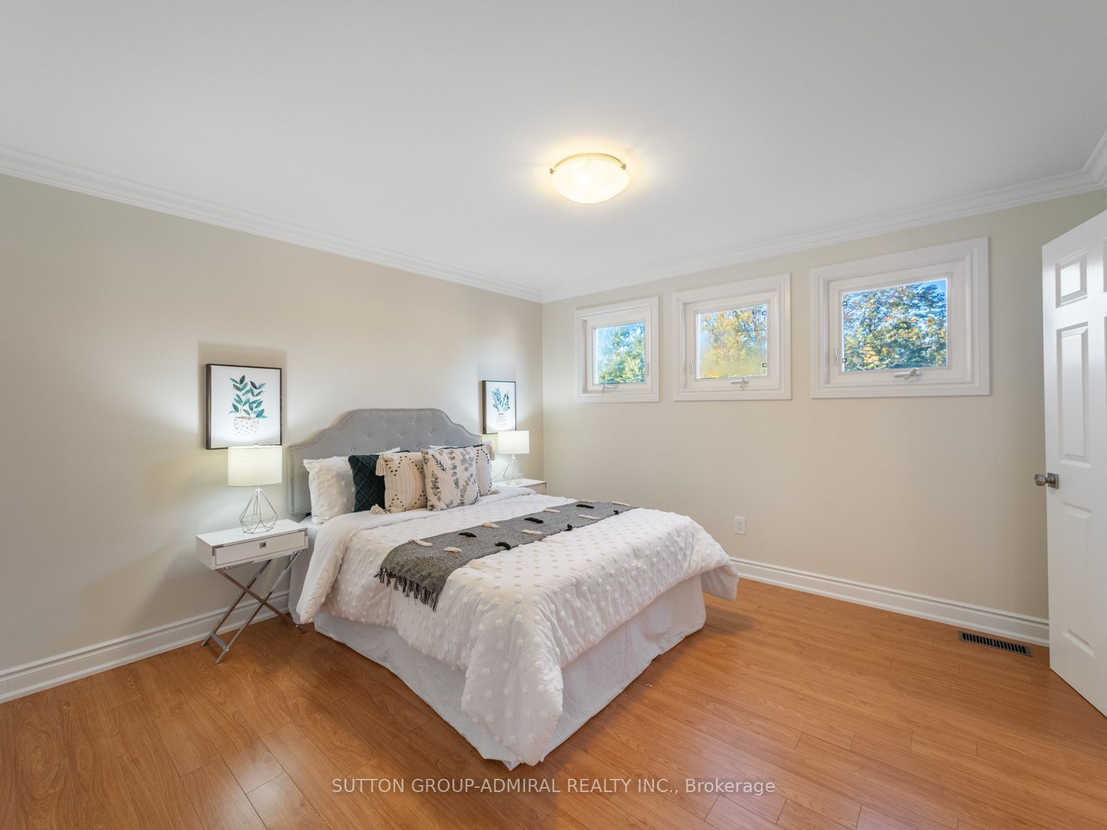11 Espby Court Property Photo 29