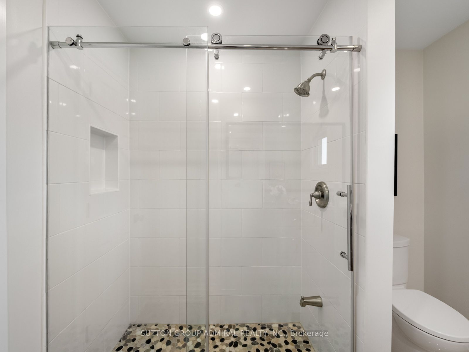 11 Espby Court Property Photo 35