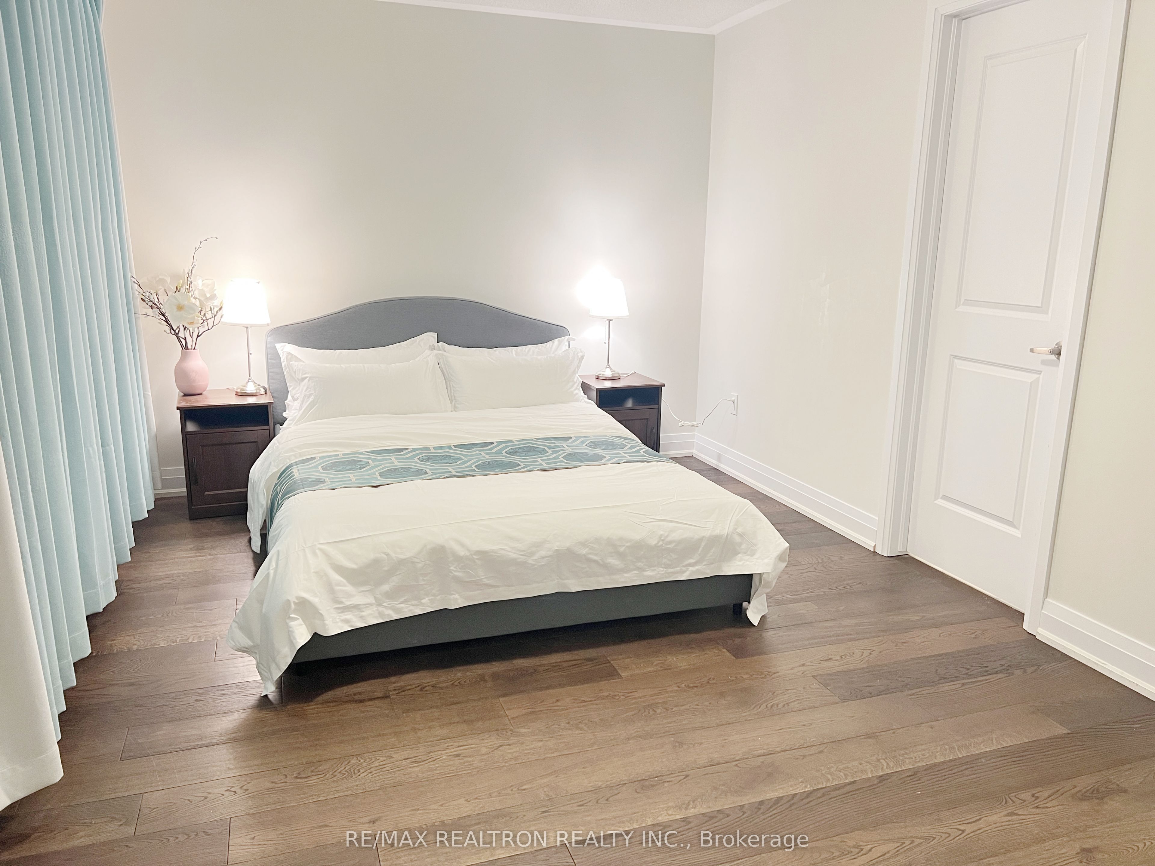 10 Maybank Lane Property Photo 6