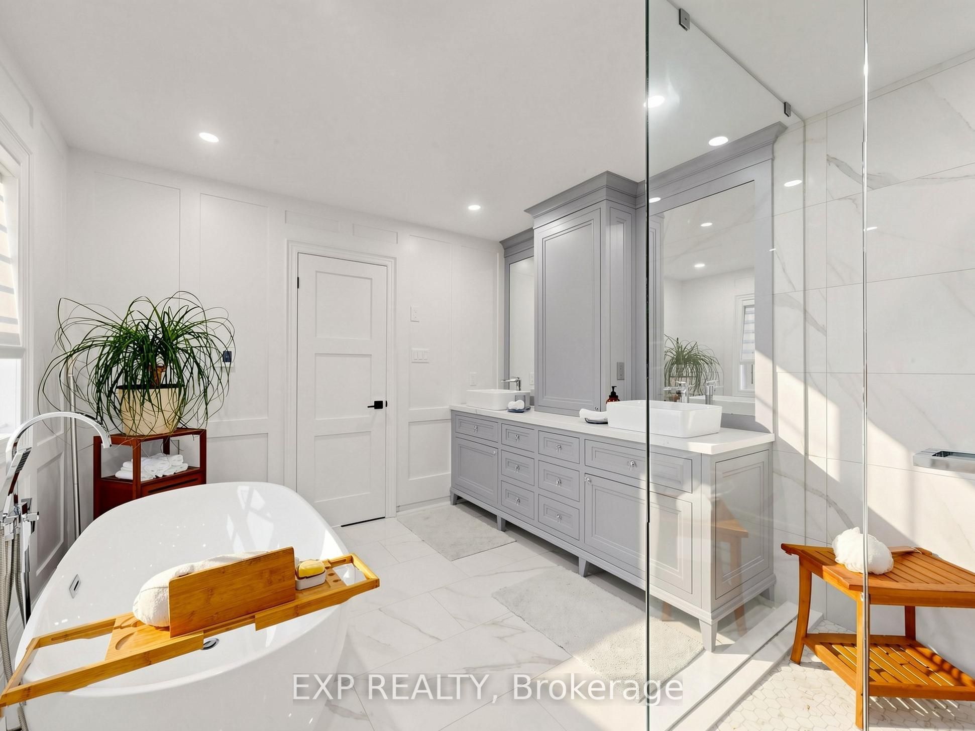 36 Calista Street Property Photo 23