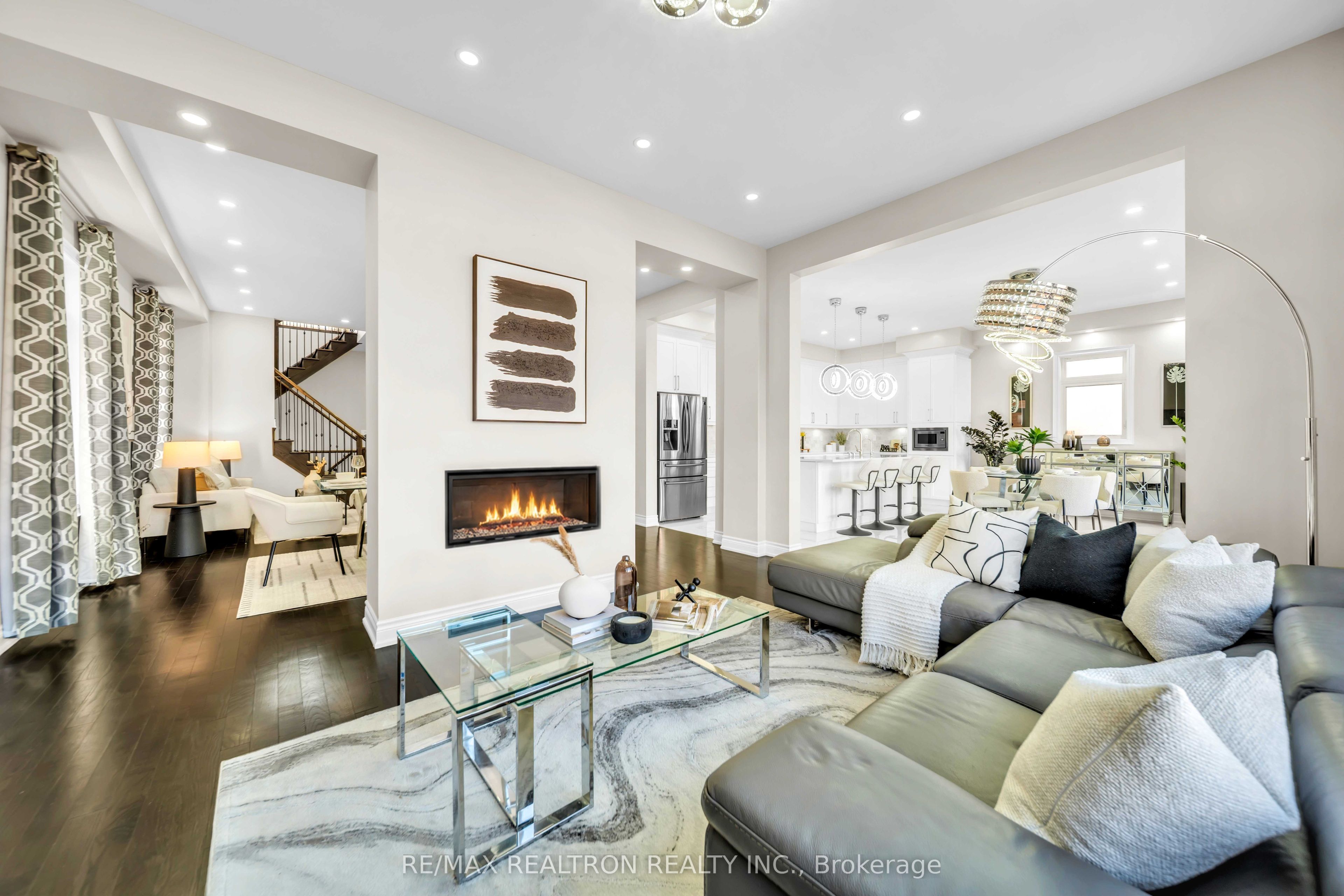 20 Tesla Crescent Property Photo 15