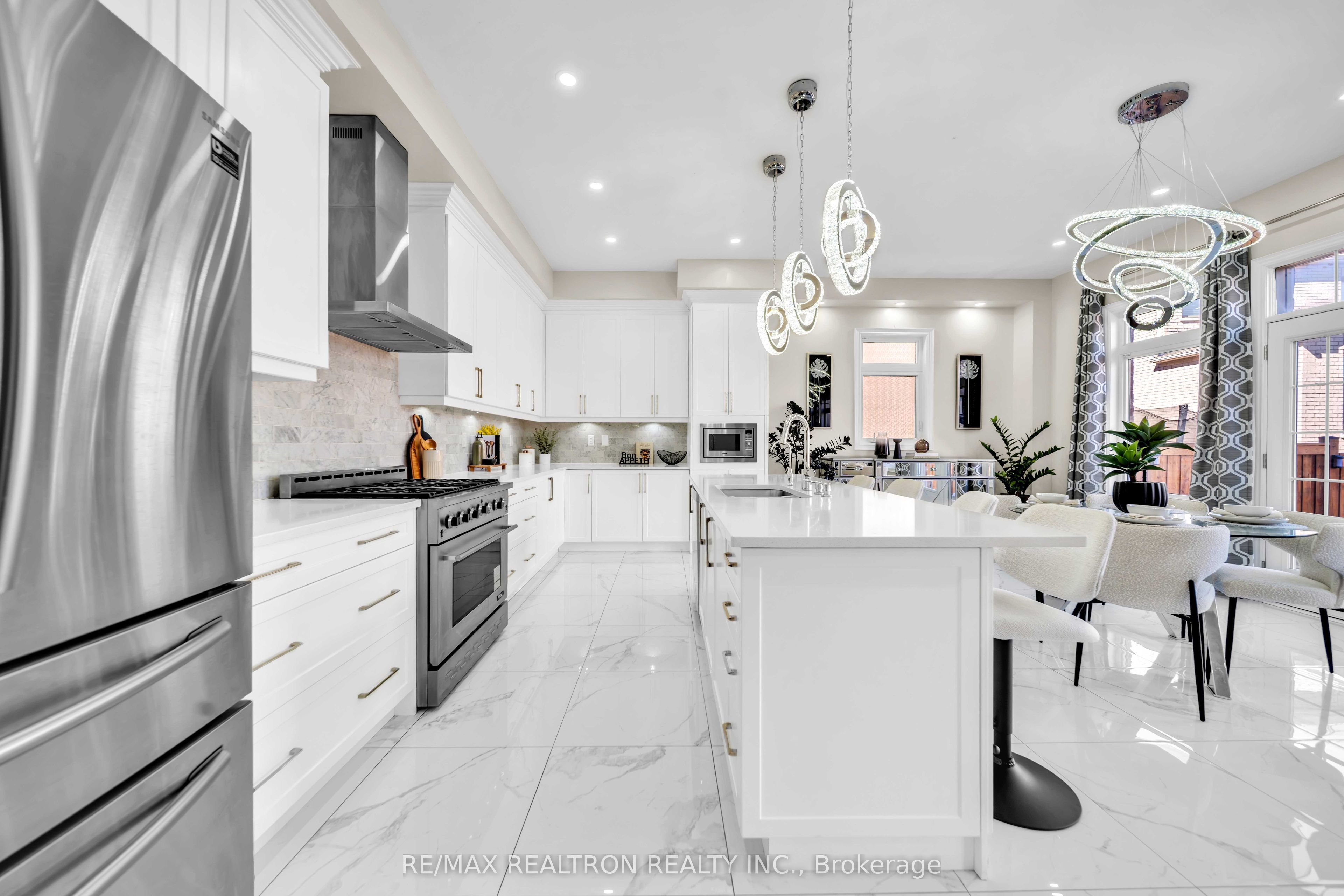 20 Tesla Crescent Property Photo 22
