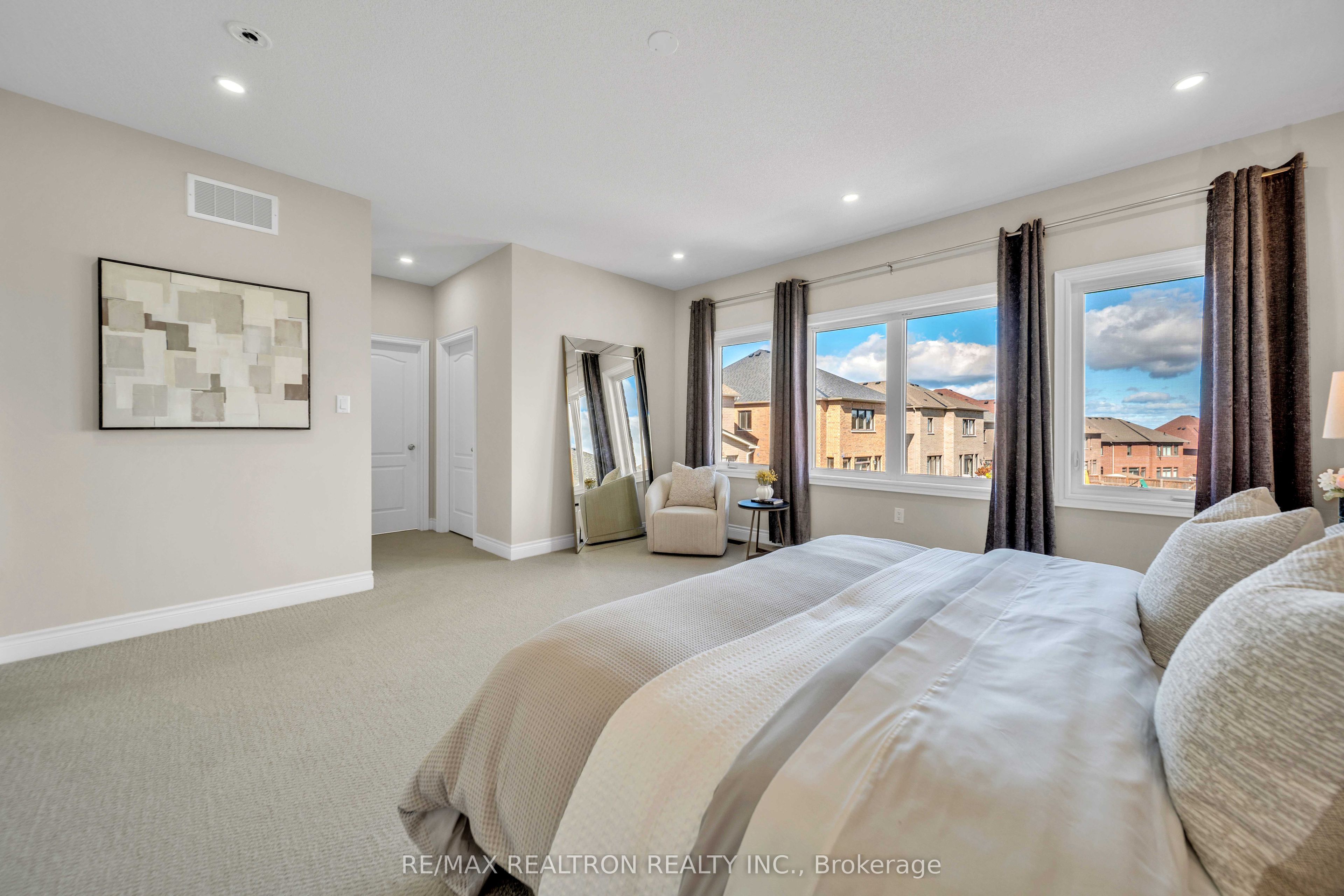 20 Tesla Crescent Property Photo 29