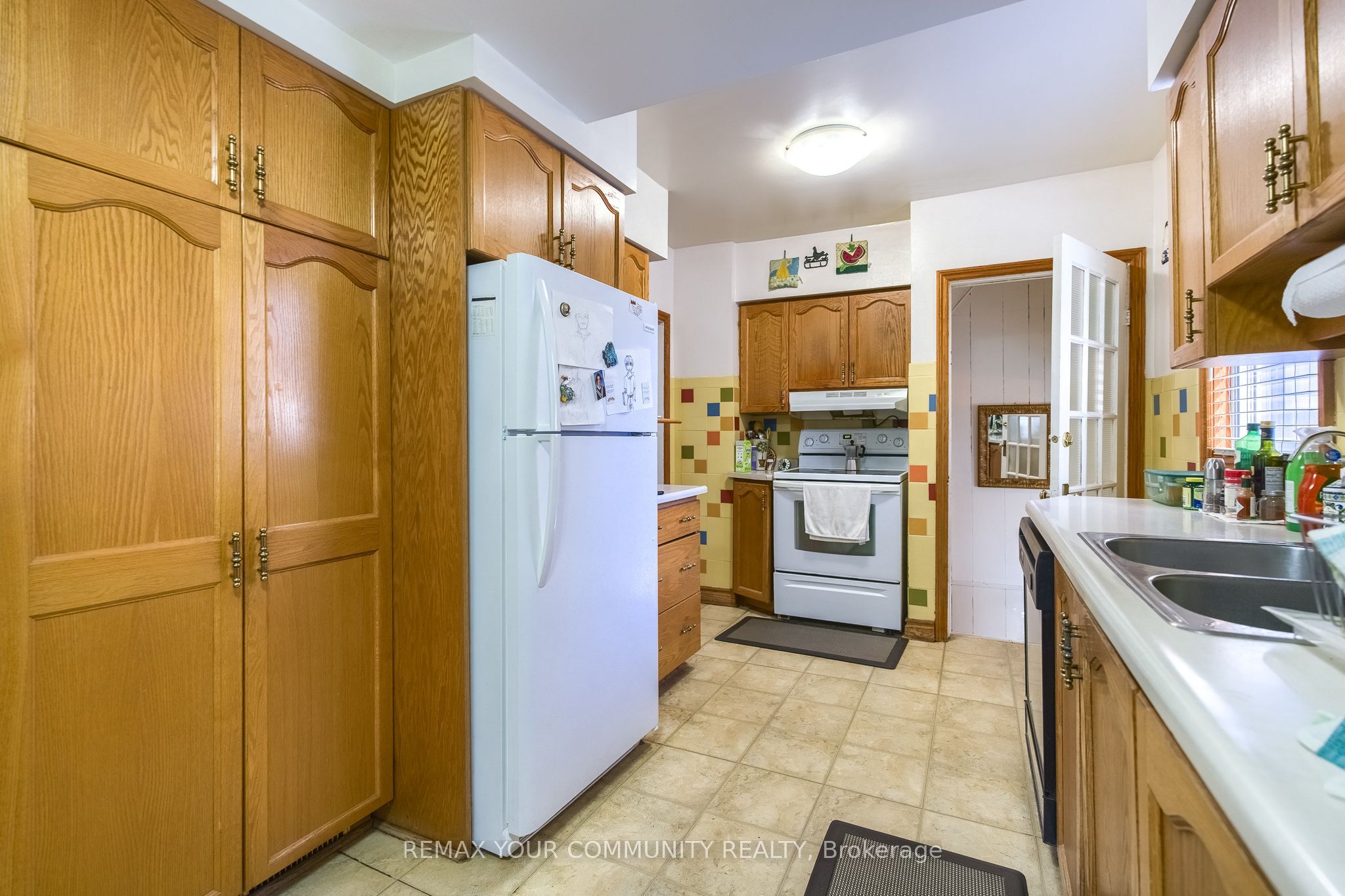374 Penn Avenue Property Photo 14