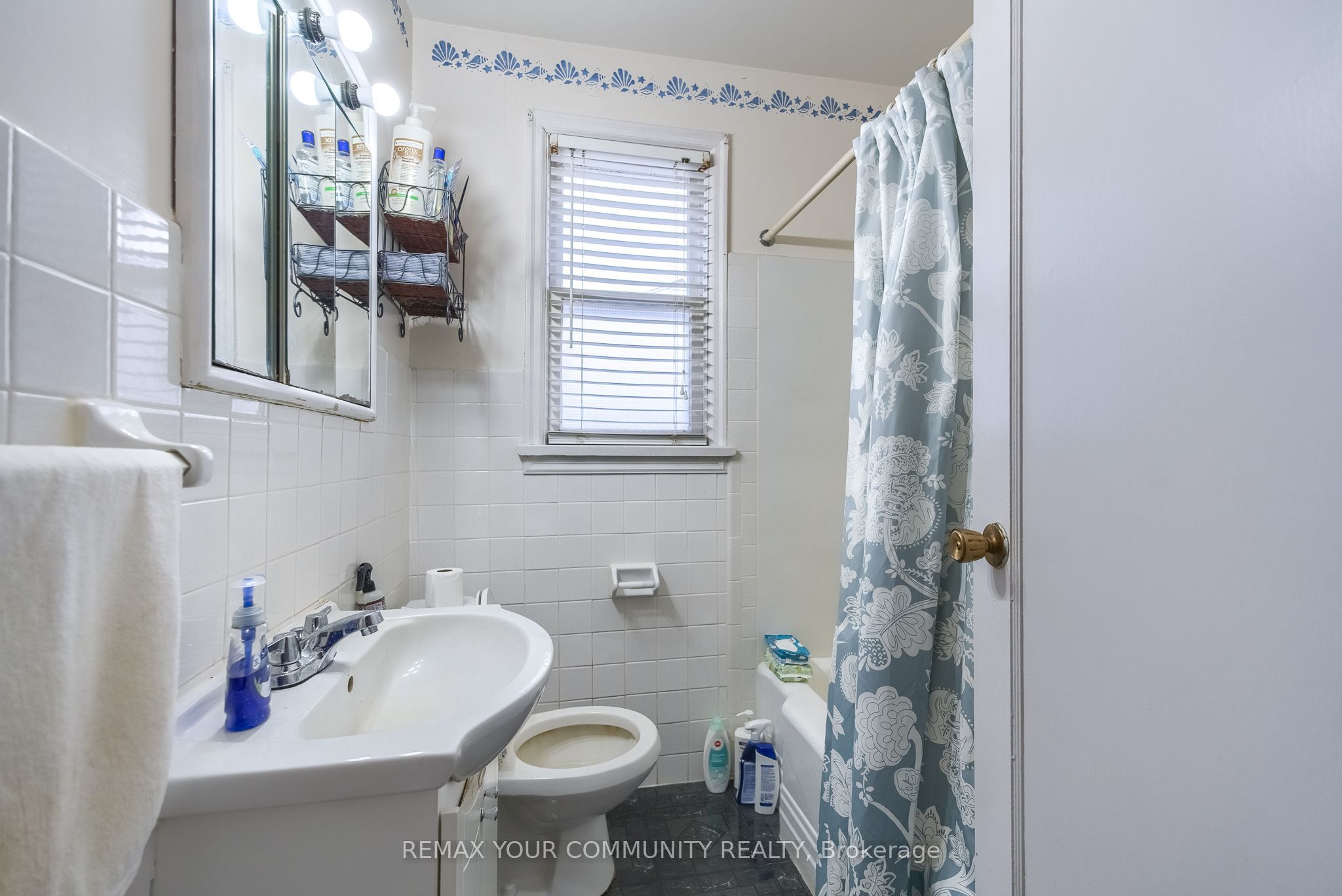374 Penn Avenue Property Photo 15